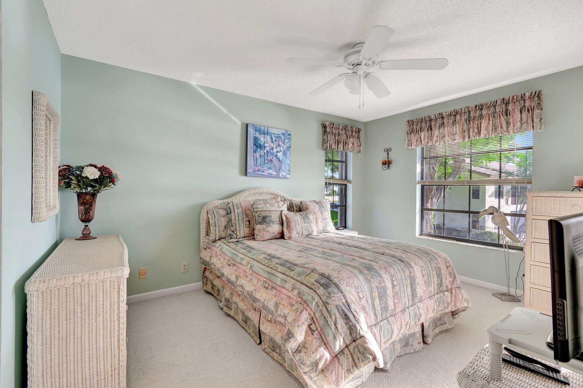 330 Palmwood Place 207