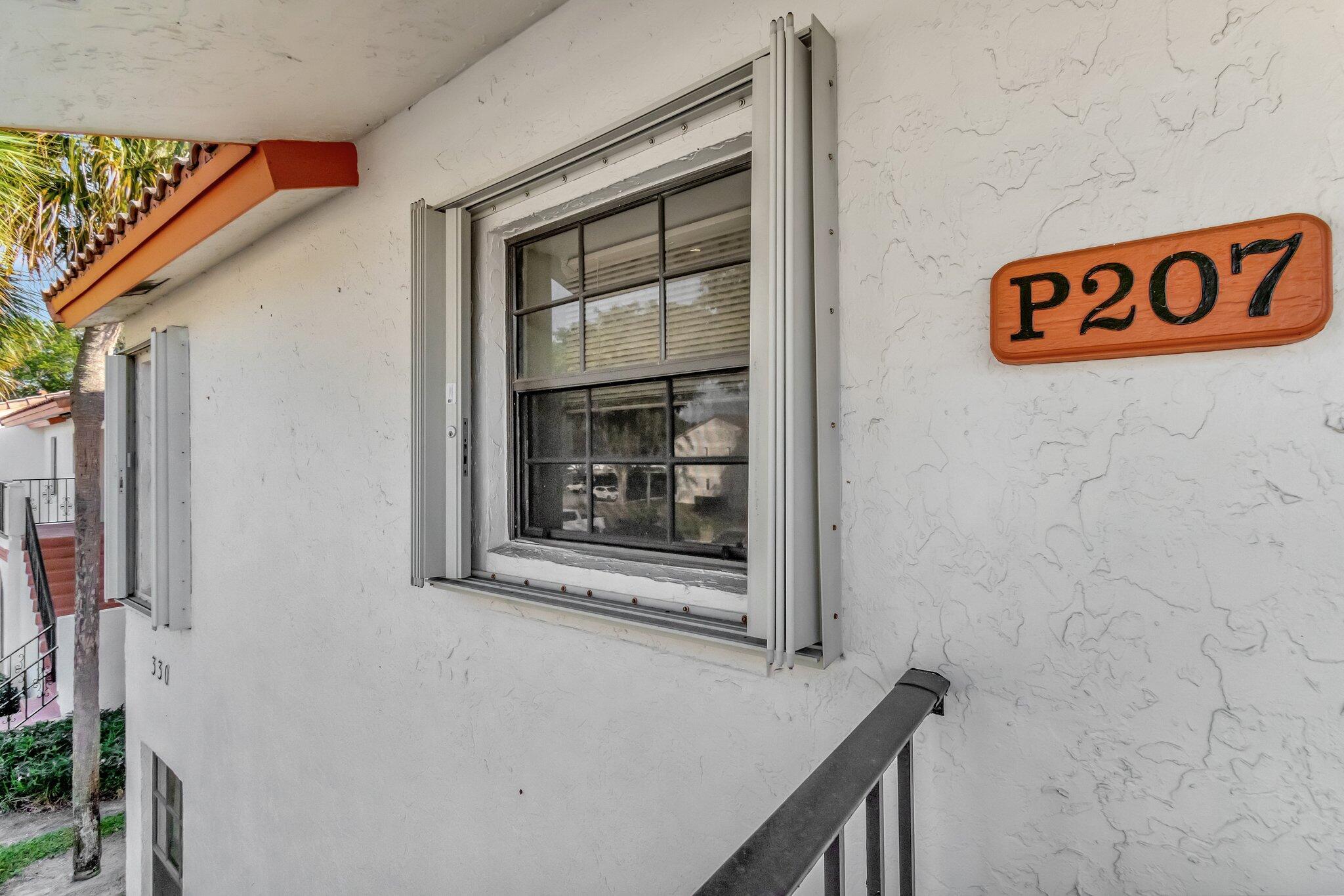 330 Palmwood Place 207