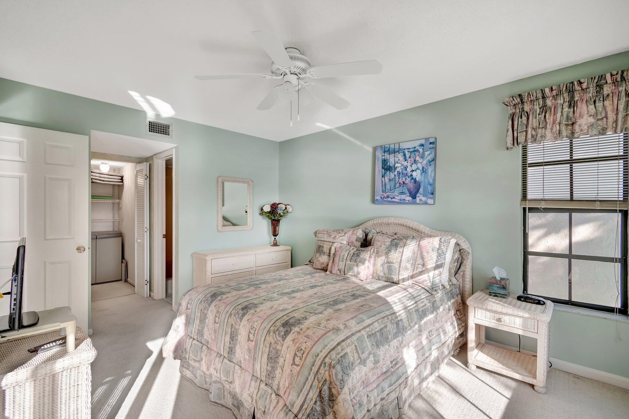 330 Palmwood Place 207