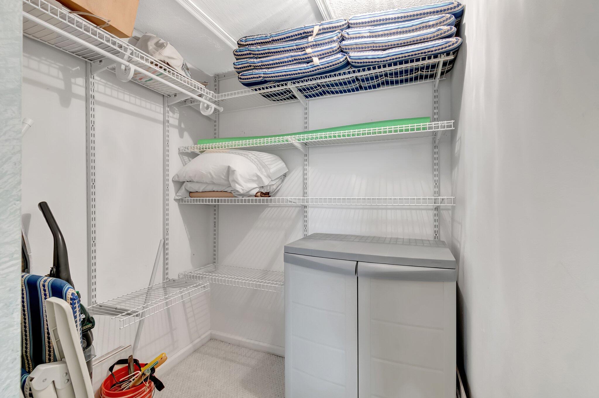 330 Palmwood Place 207