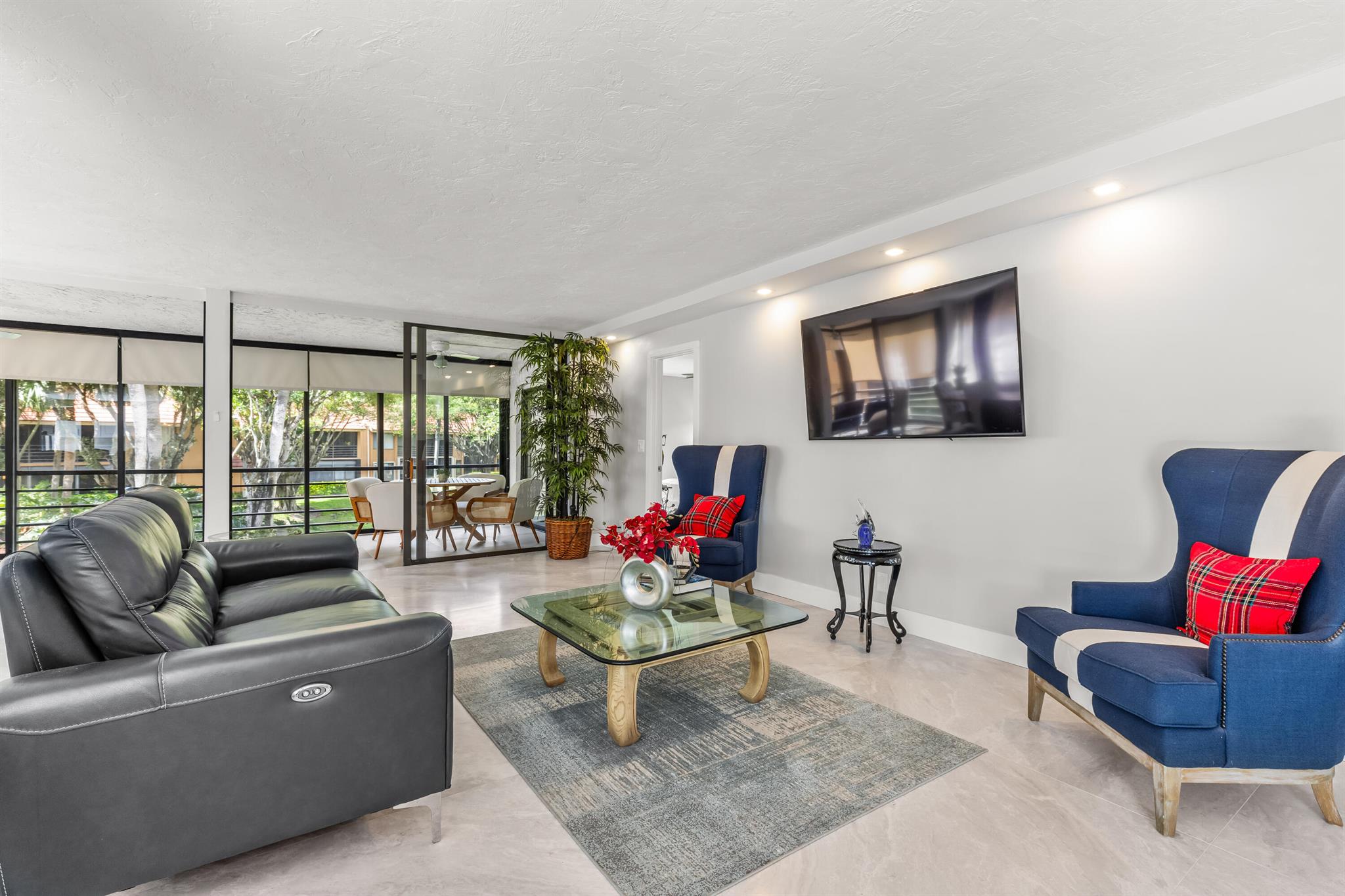 11205 Green Lake Drive 201