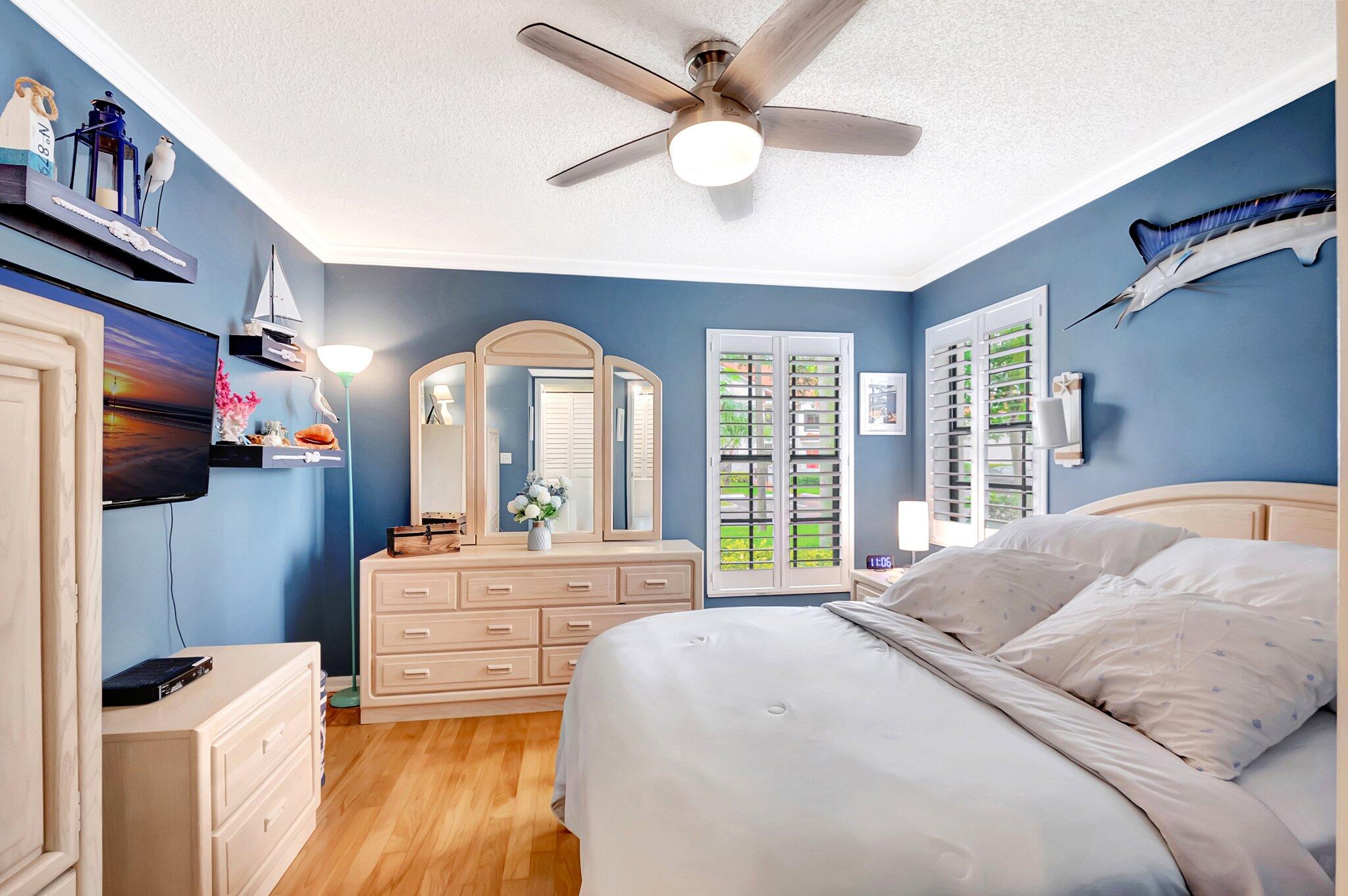 9716 Sills Drive E 101