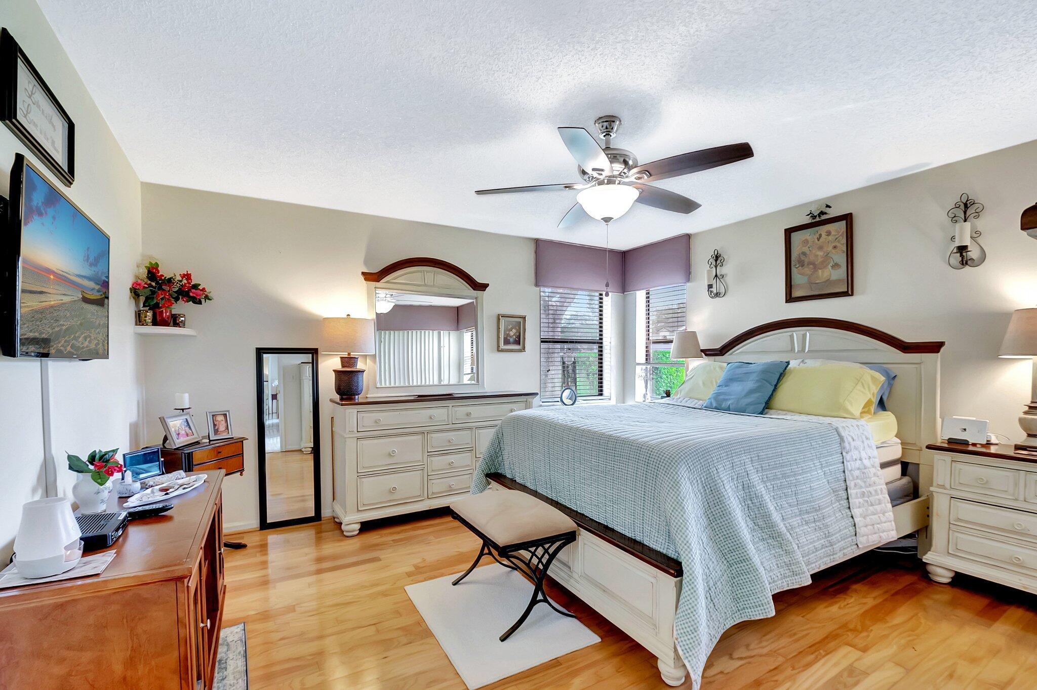 9716 Sills Drive E 101