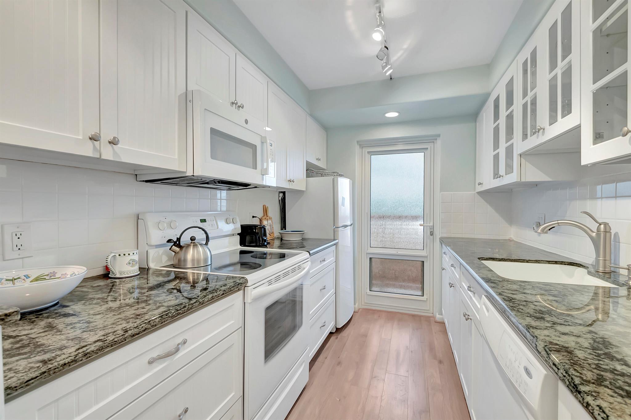 1910 S Ocean Boulevard 416