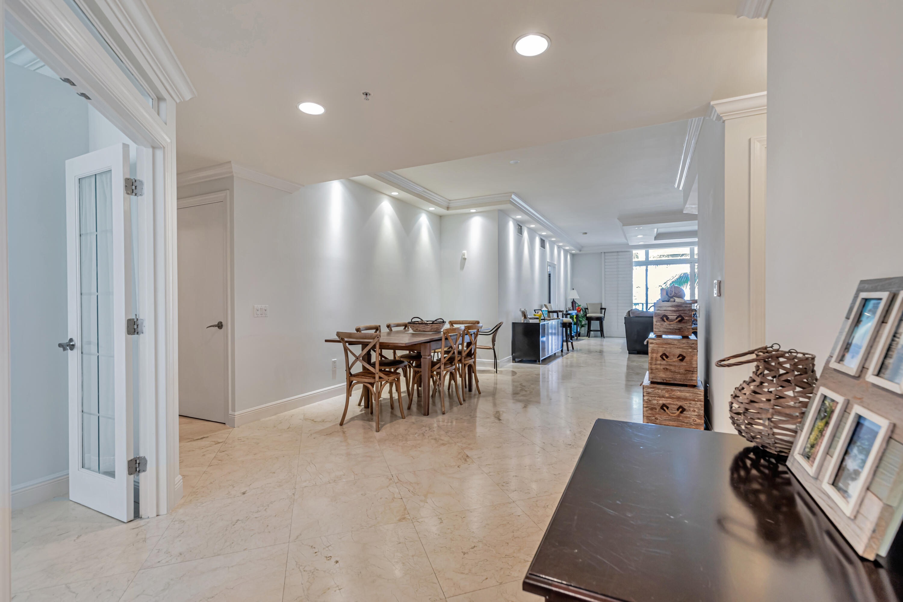 701 SE 21st Avenue 302