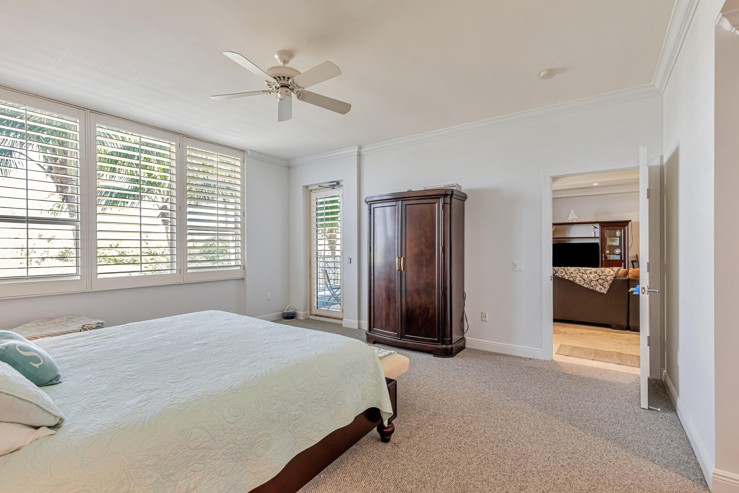 701 SE 21st Avenue 302