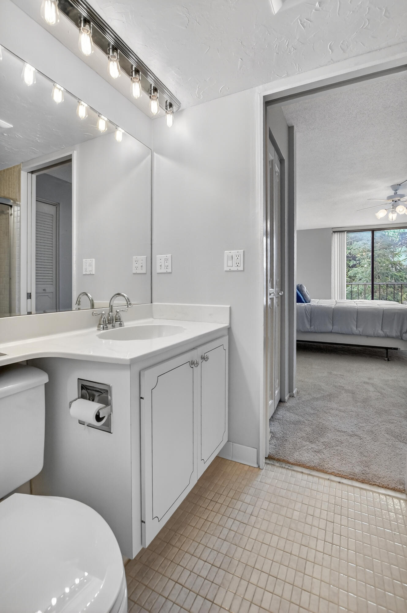 501 SW 11th Place 412