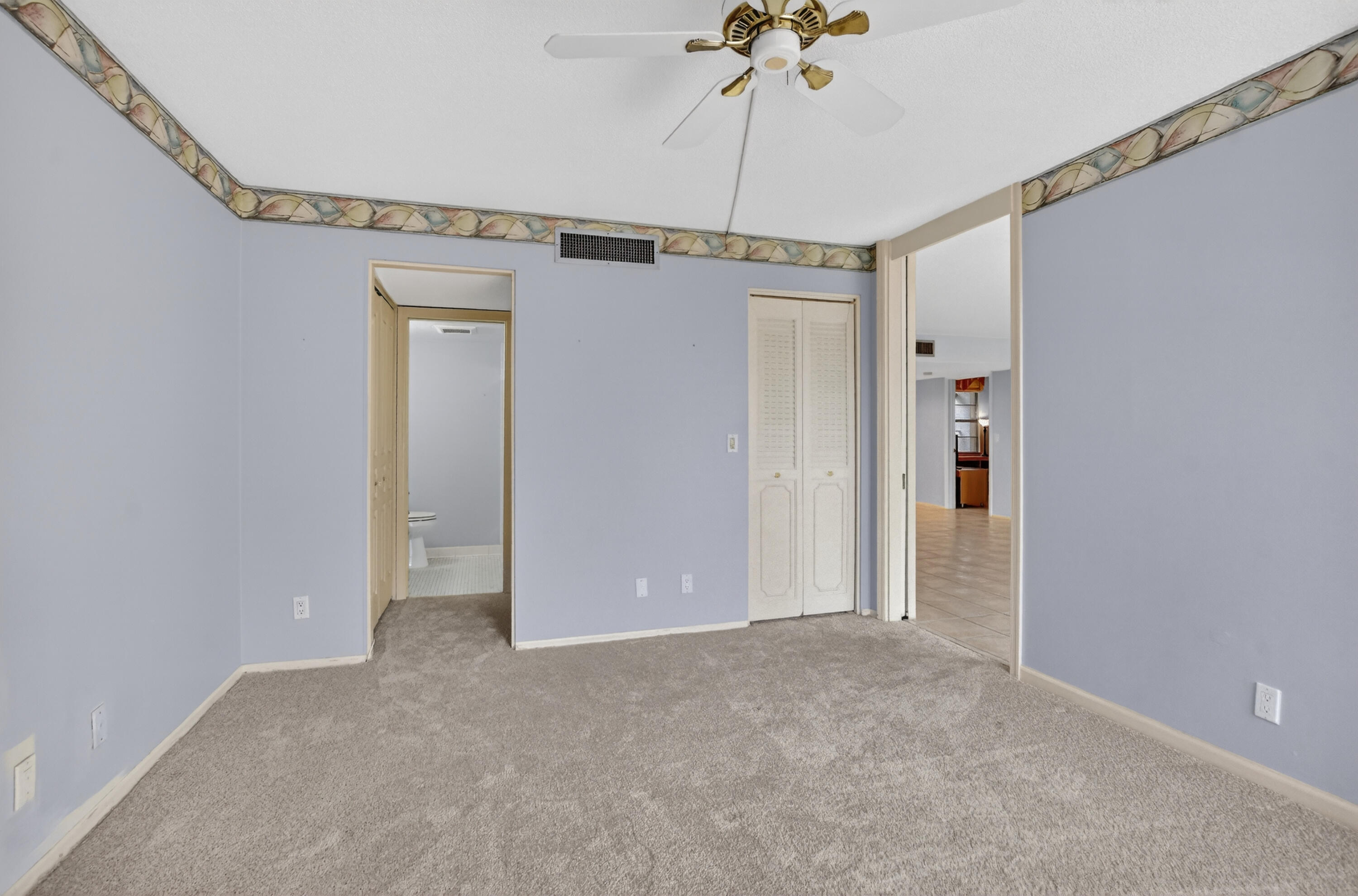 501 SW 11th Place 412