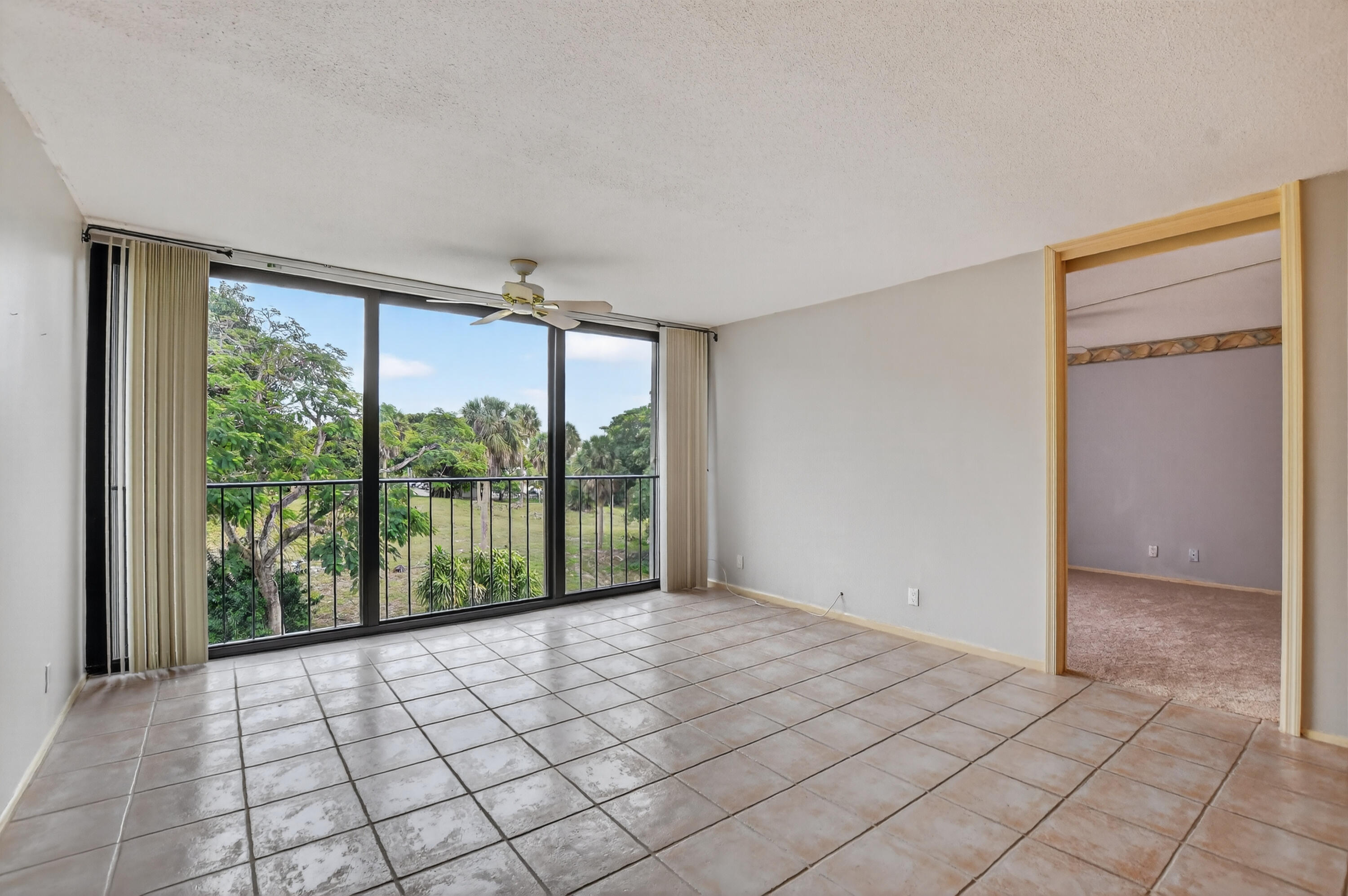 501 SW 11th Place 412