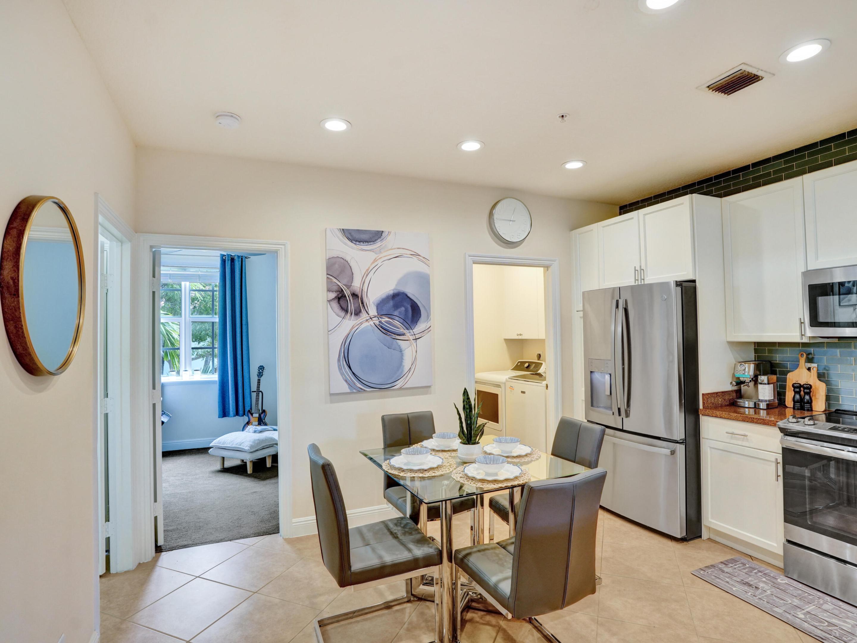 1655 N Federal Highway