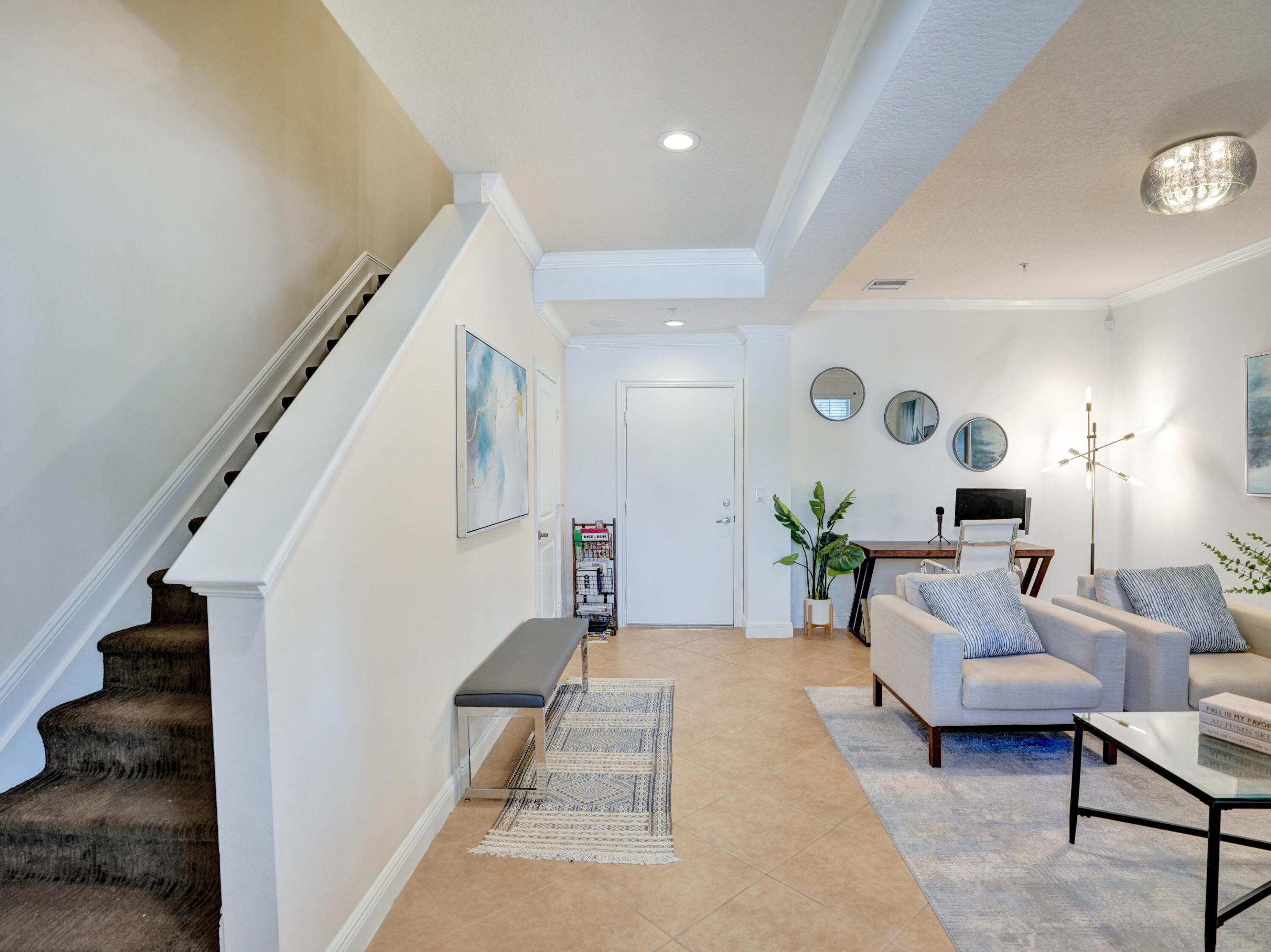 1655 N Federal Highway