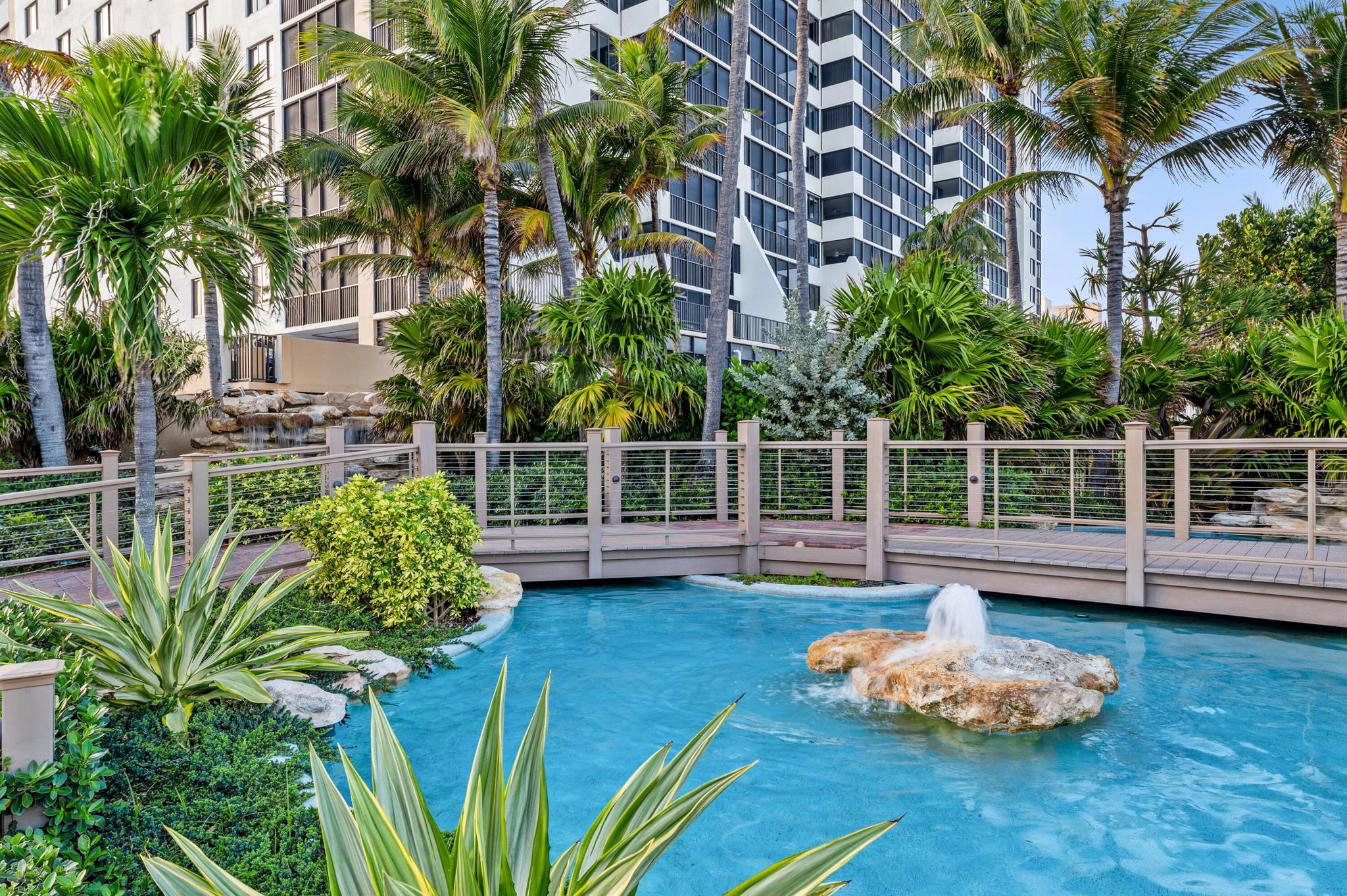 3420 S Ocean Boulevard 15v