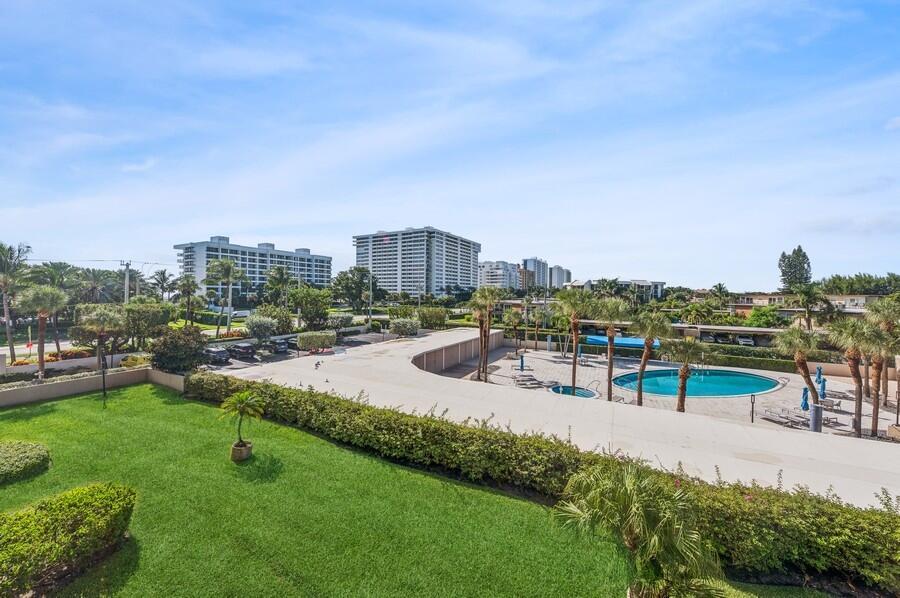 1401 S Ocean Boulevard 302