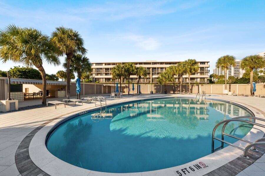 1401 S Ocean Boulevard 302