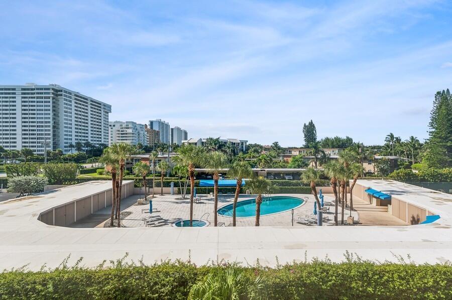 1401 S Ocean Boulevard 302