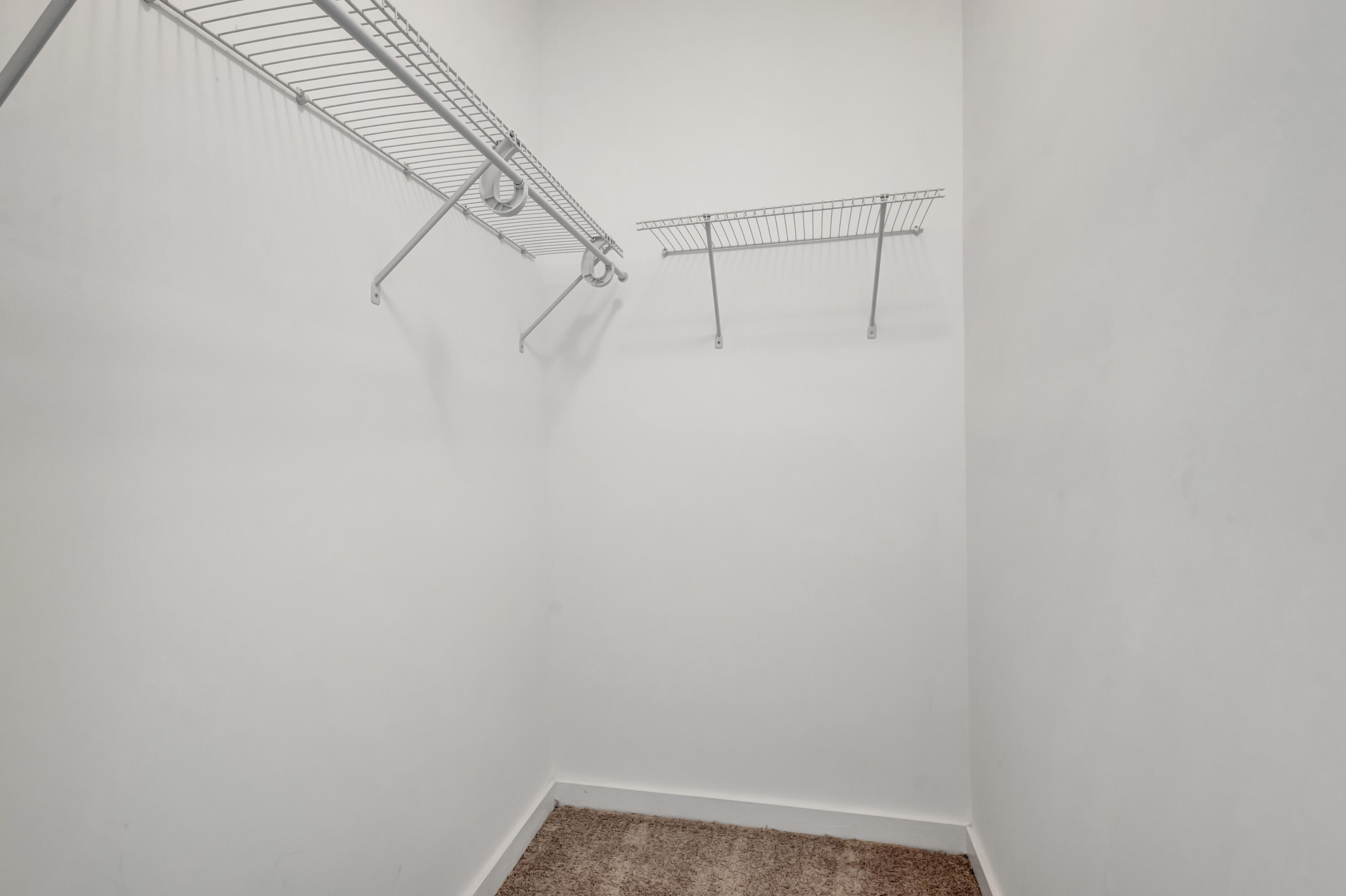 1295 Crystal Way 102
