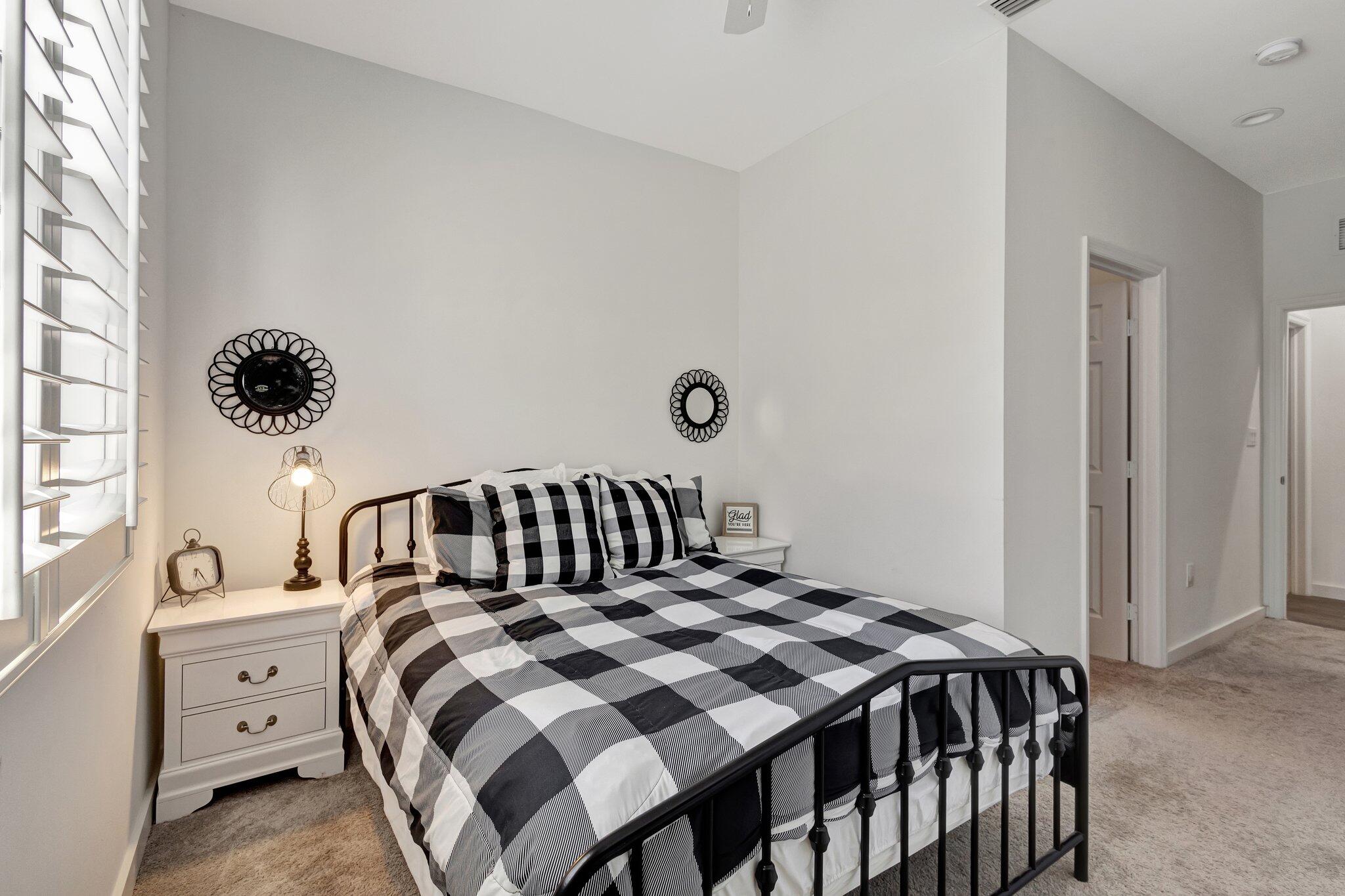 1295 Crystal Way 102