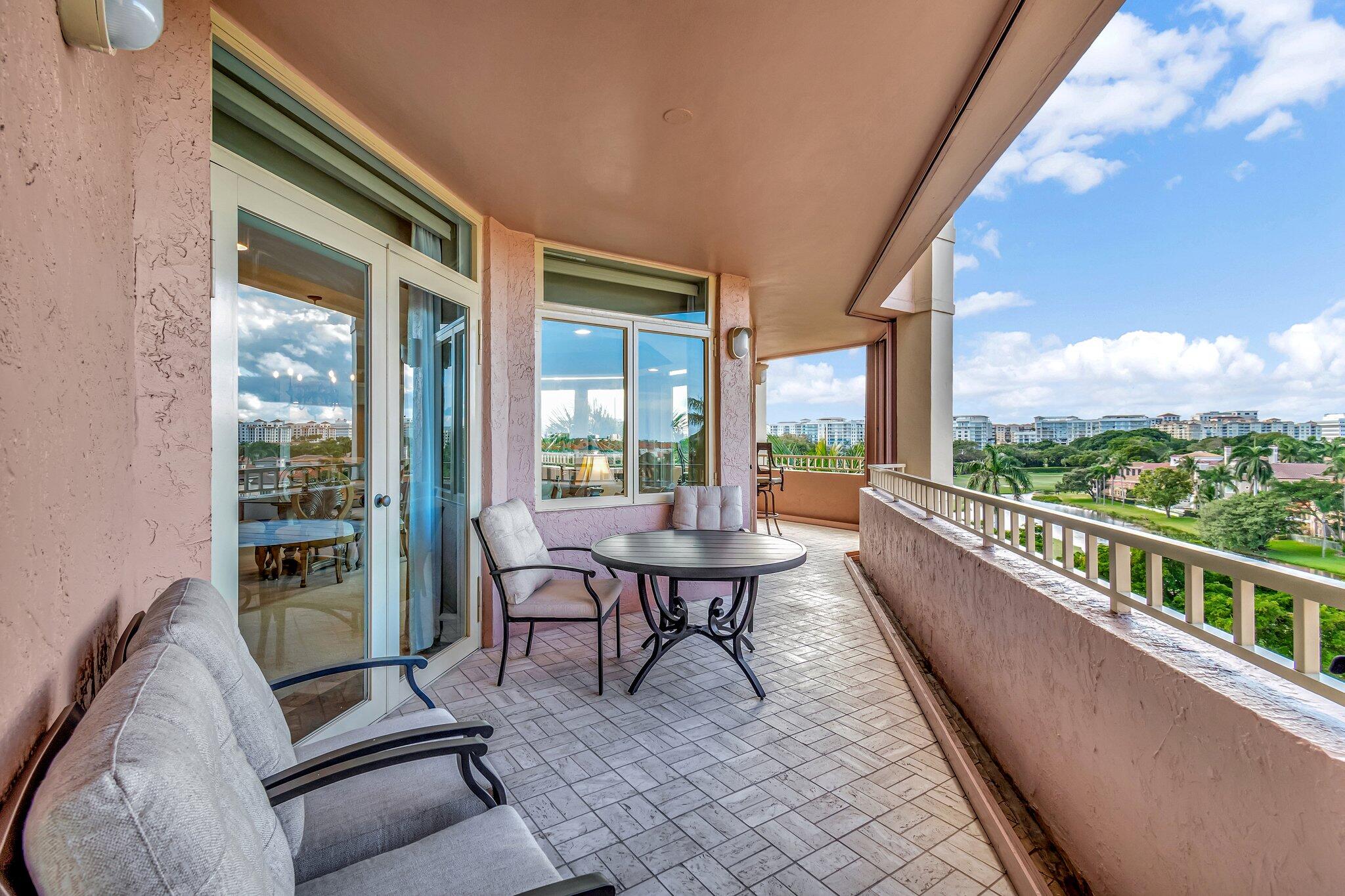 300 SE 5th Avenue 6160