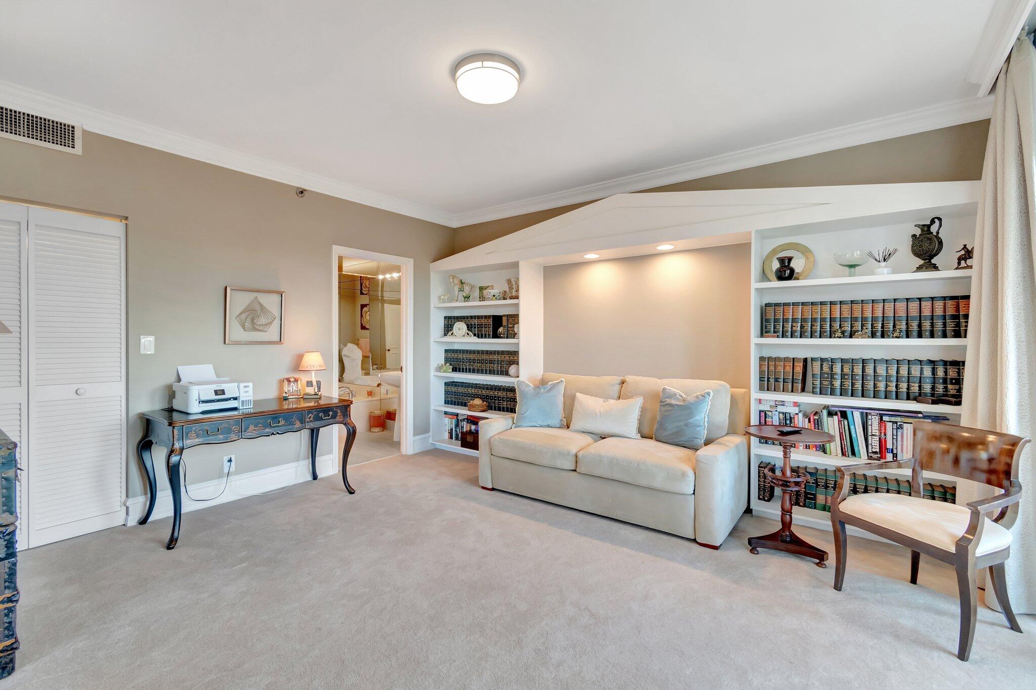 300 SE 5th Avenue 6160