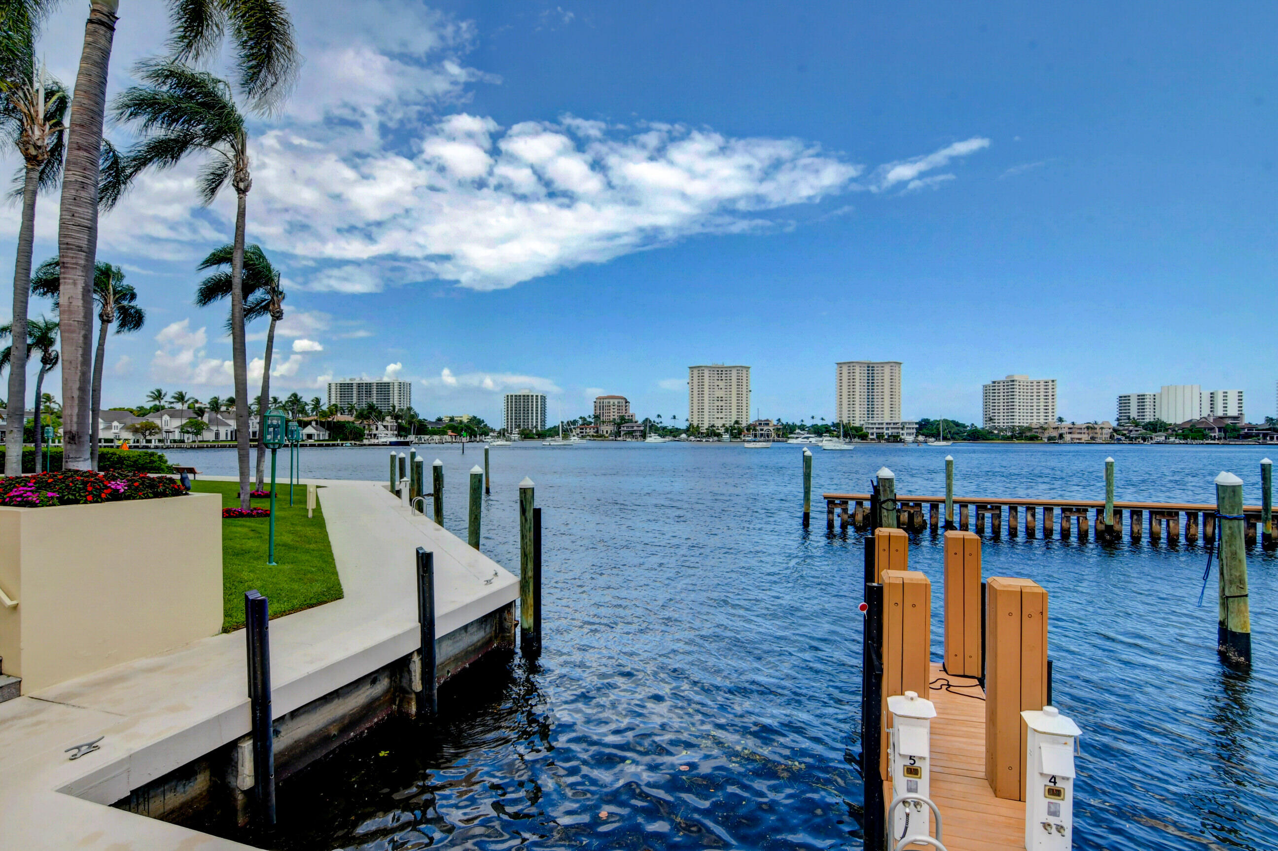 300 SE 5th Avenue 6160