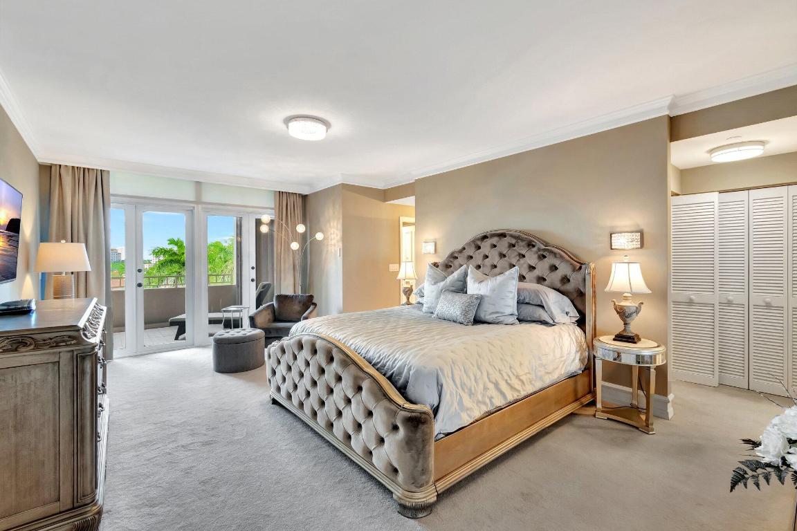 300 SE 5th Avenue 6160