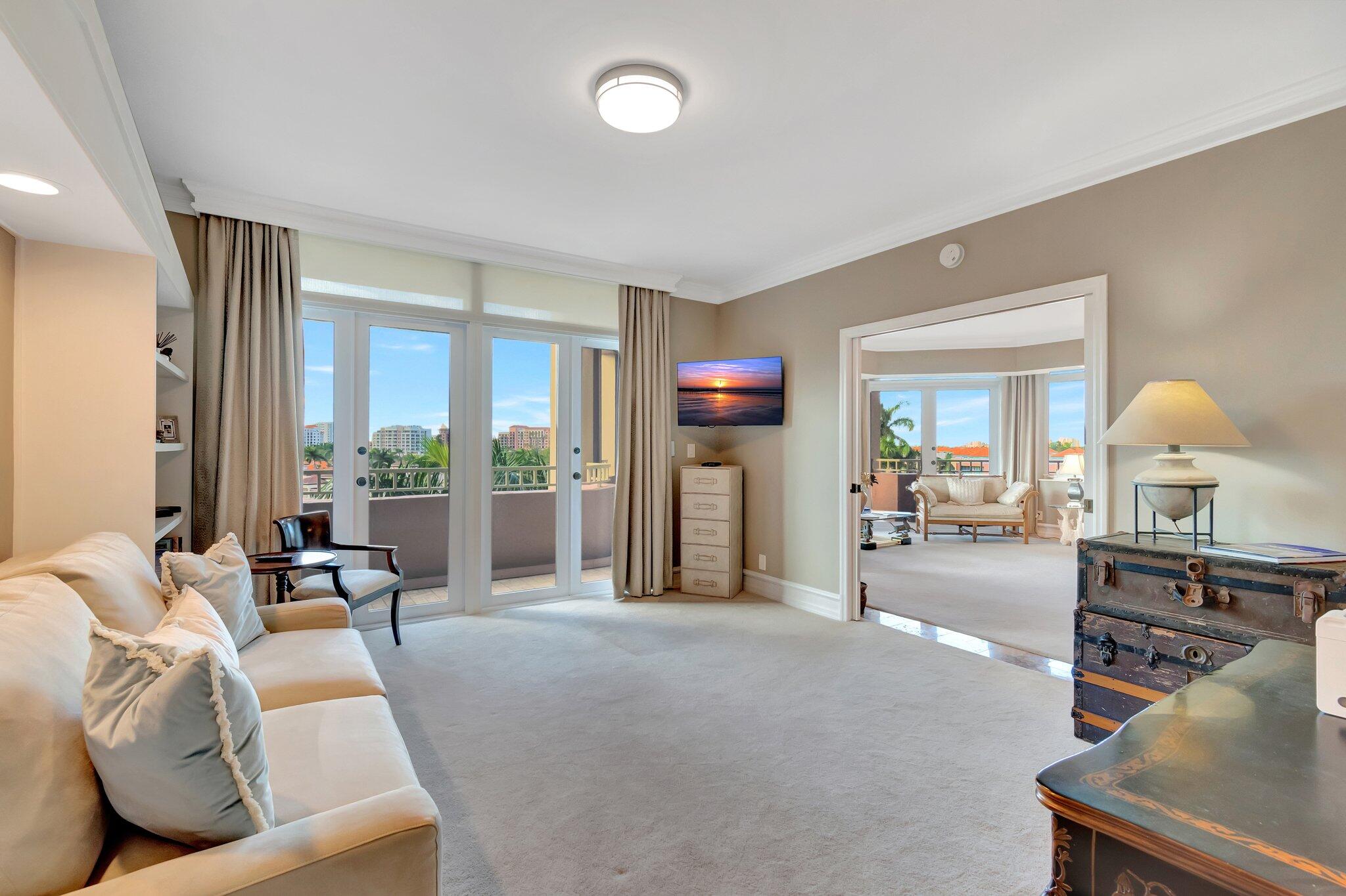 300 SE 5th Avenue 6160