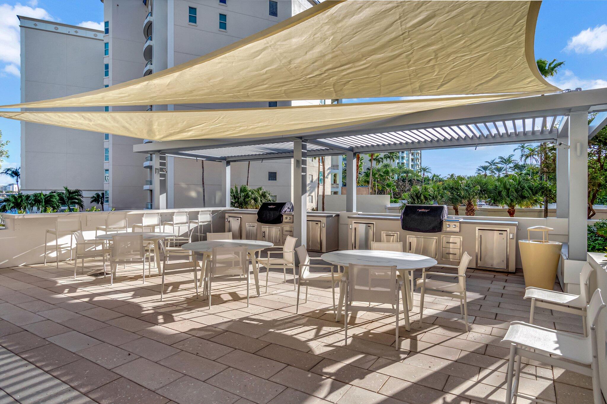 300 SE 5th Avenue 6160