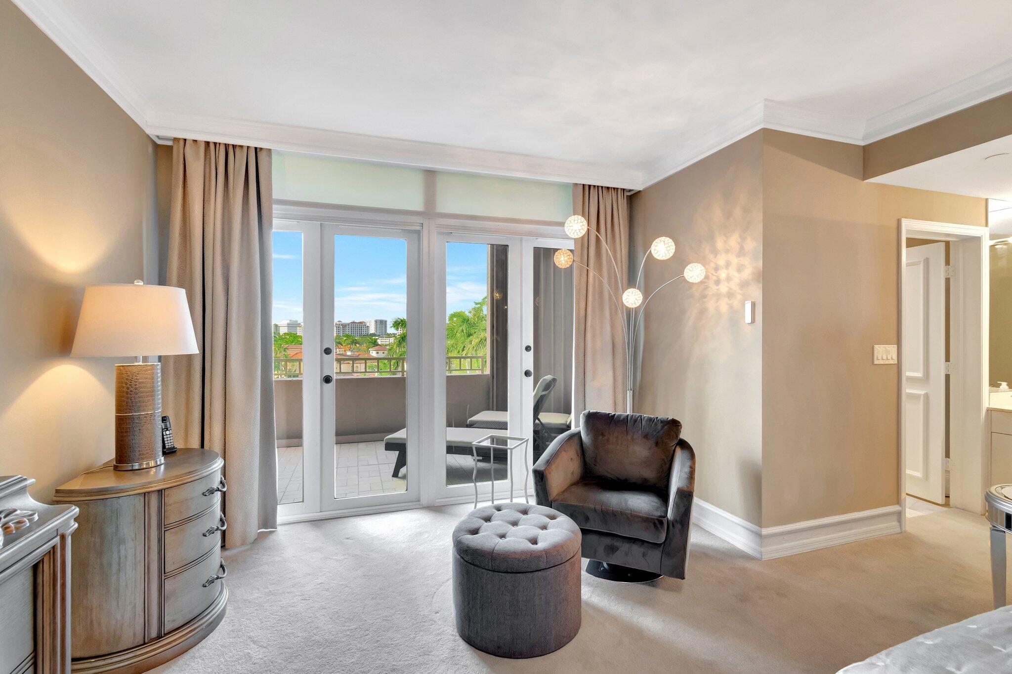 300 SE 5th Avenue 6160