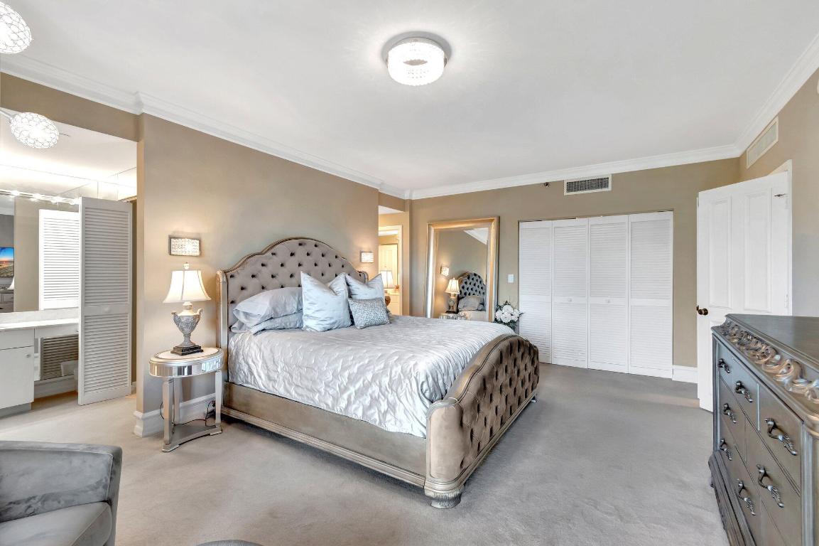 300 SE 5th Avenue 6160