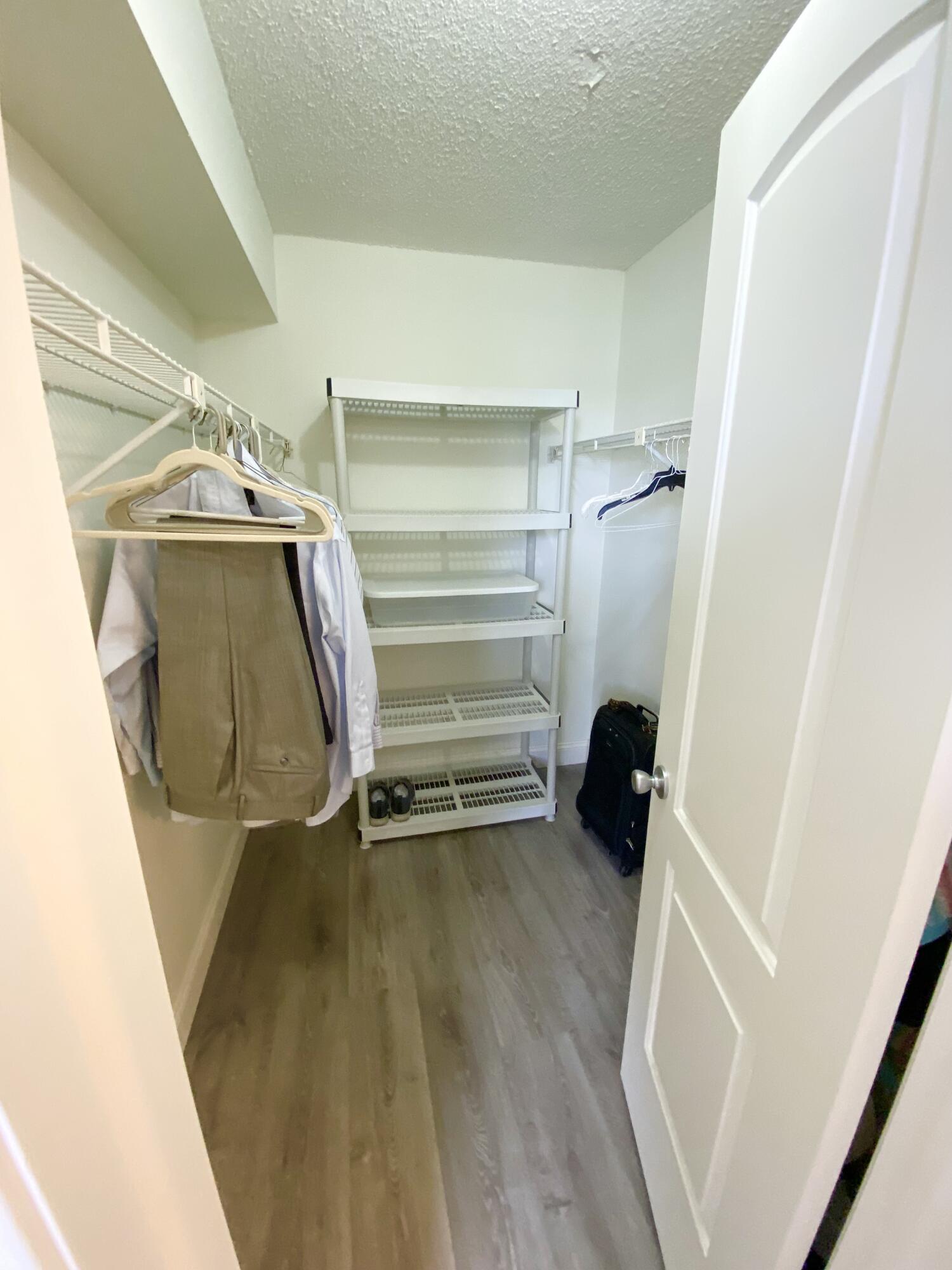 450 Egret Circle 9205