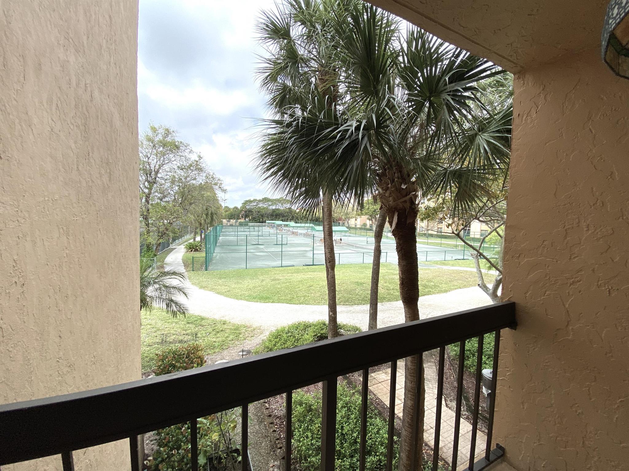 450 Egret Circle 9205