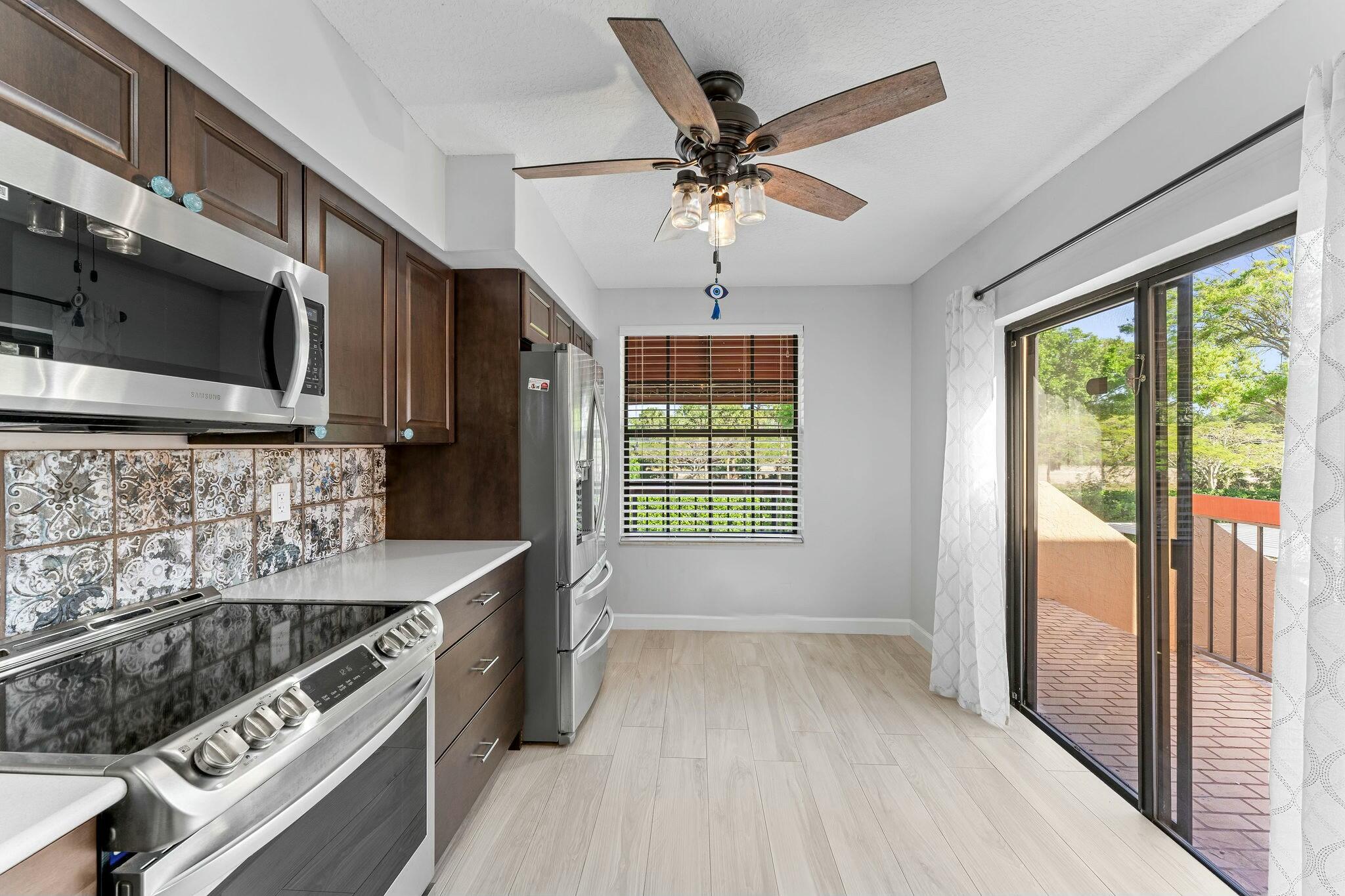 23032 Island View H