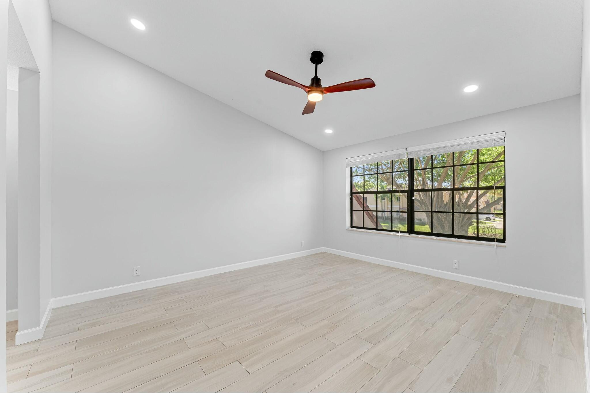 23032 Island View H