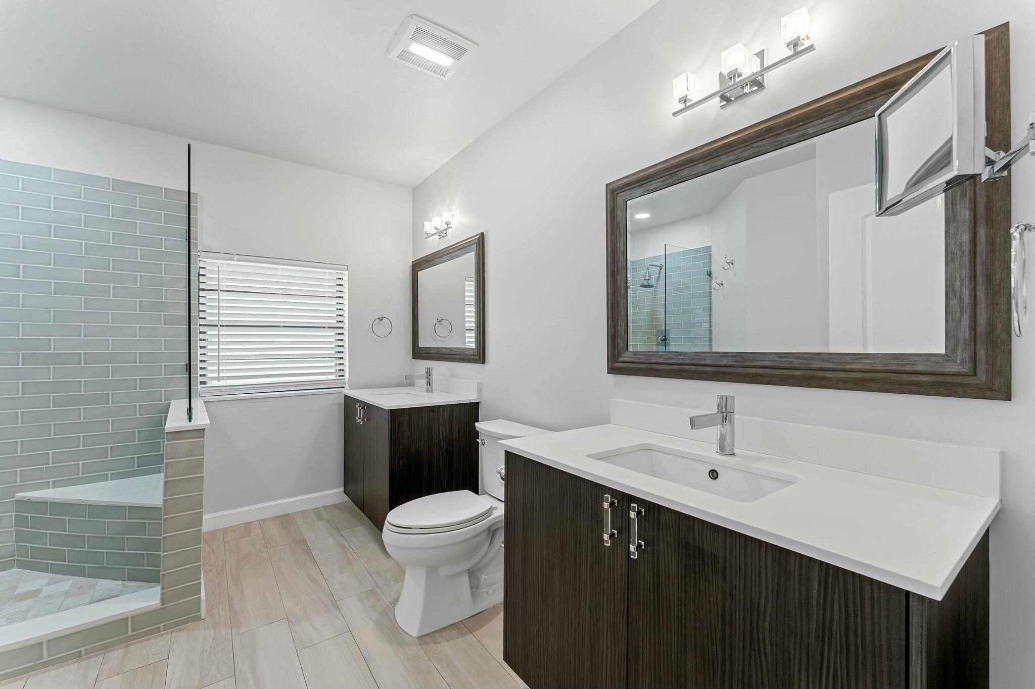 23032 Island View H