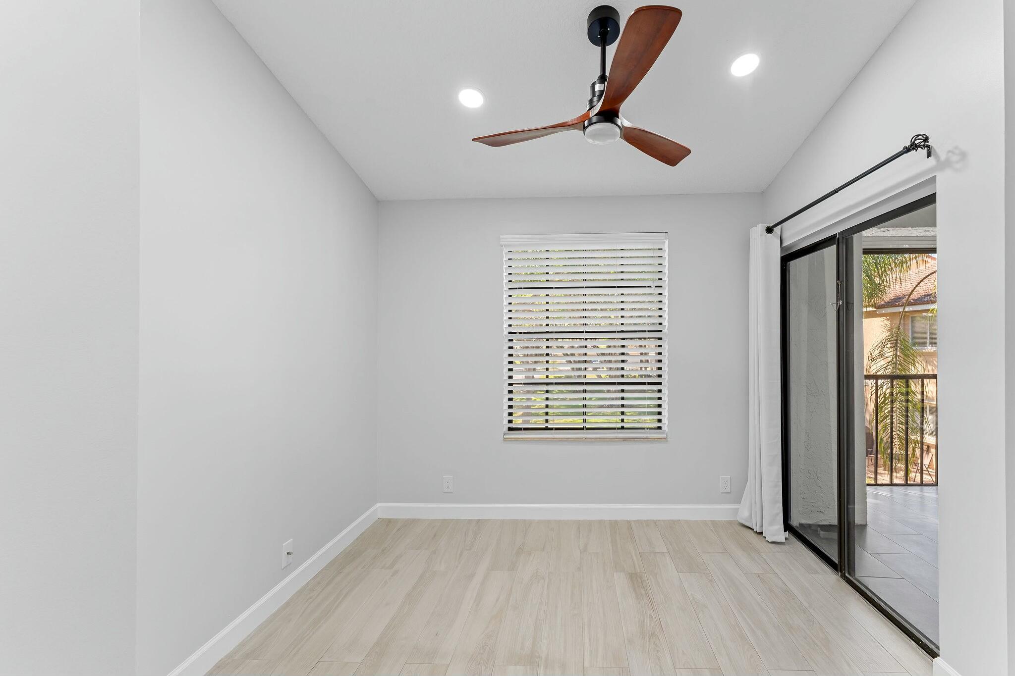 23032 Island View H