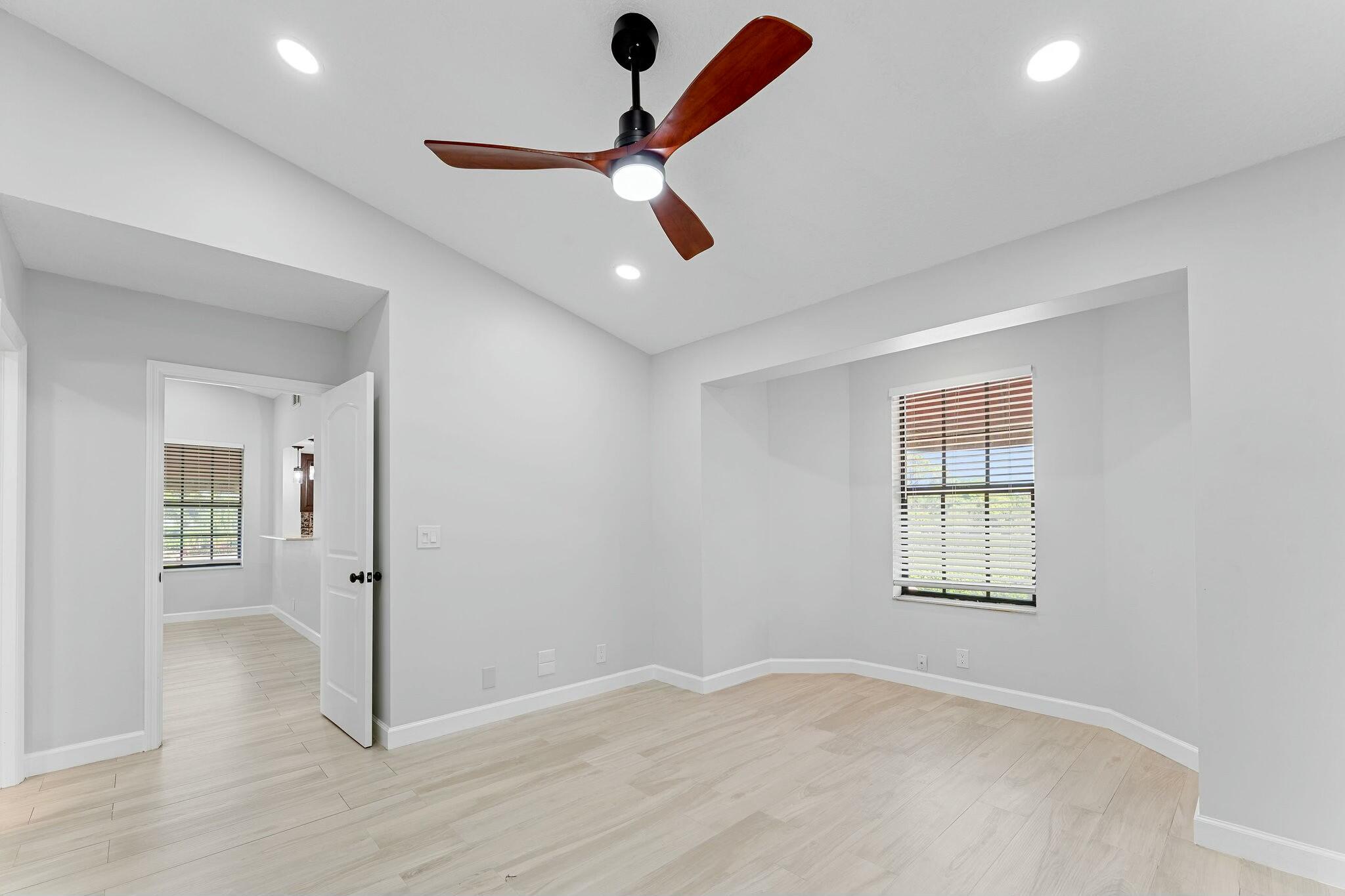 23032 Island View H