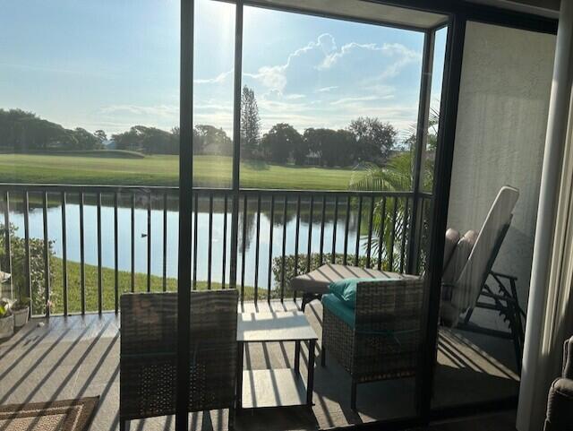 551 Greensward Lane 101-D