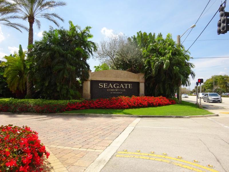 501 Greensward Lane 203-C