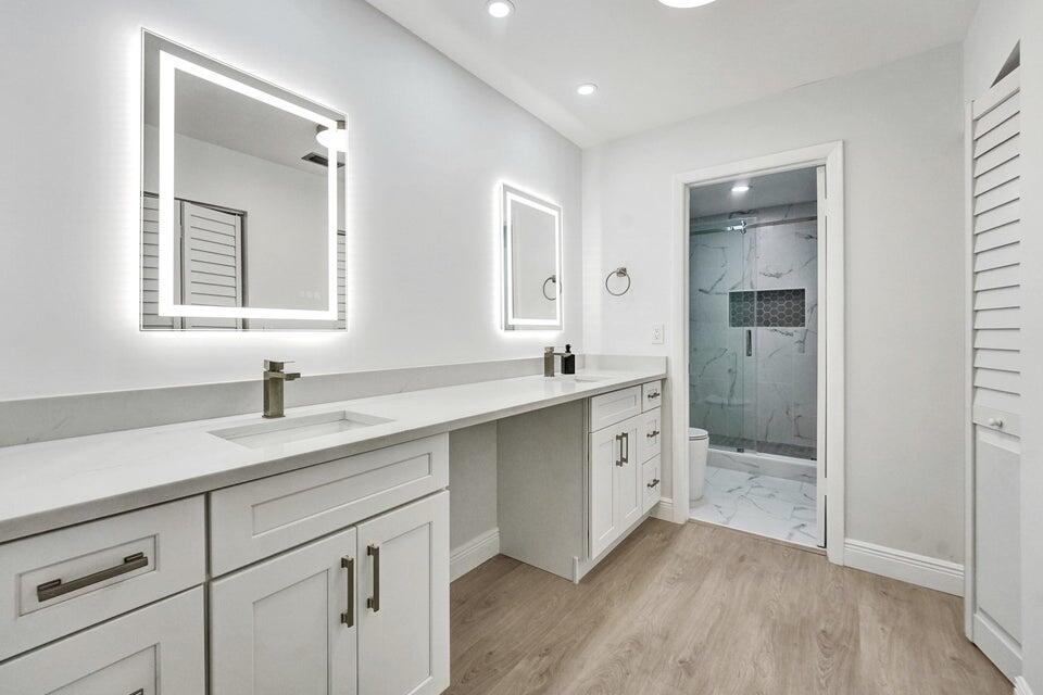 13889 Royal Palm Court B