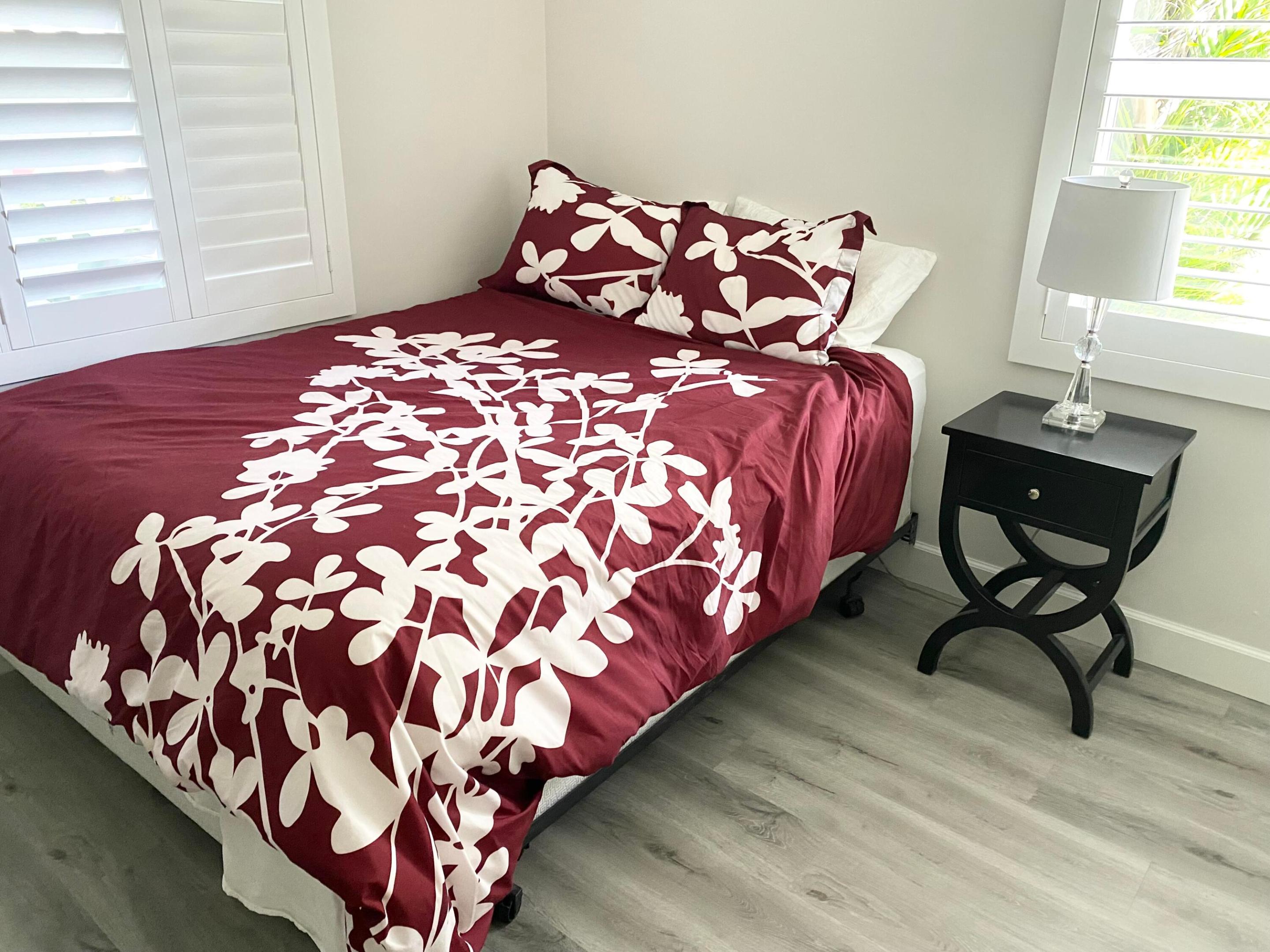 13889 Royal Palm Court B