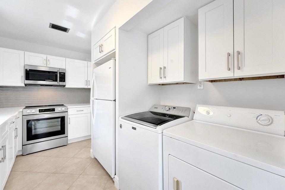 13889 Royal Palm Court B