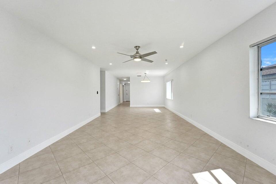 13889 Royal Palm Court B