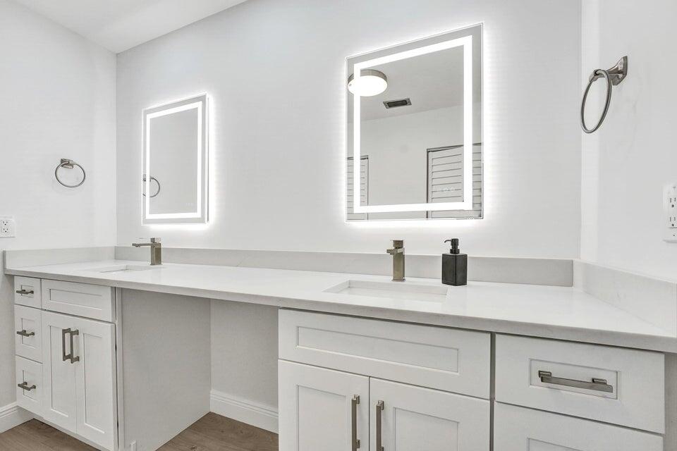 13889 Royal Palm Court B