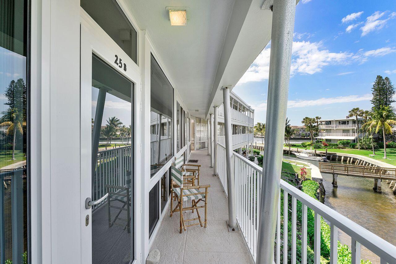 1221 Hillsboro Mile 25b