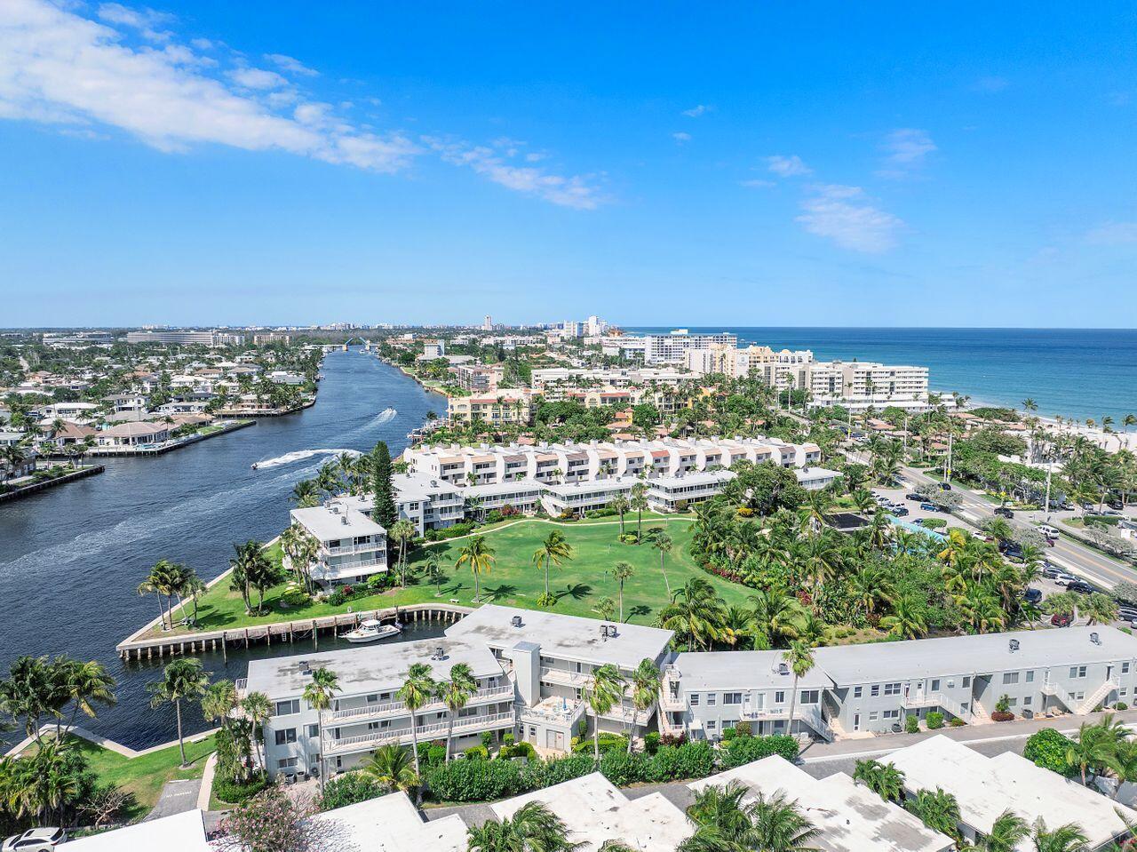 1221 Hillsboro Mile 25b