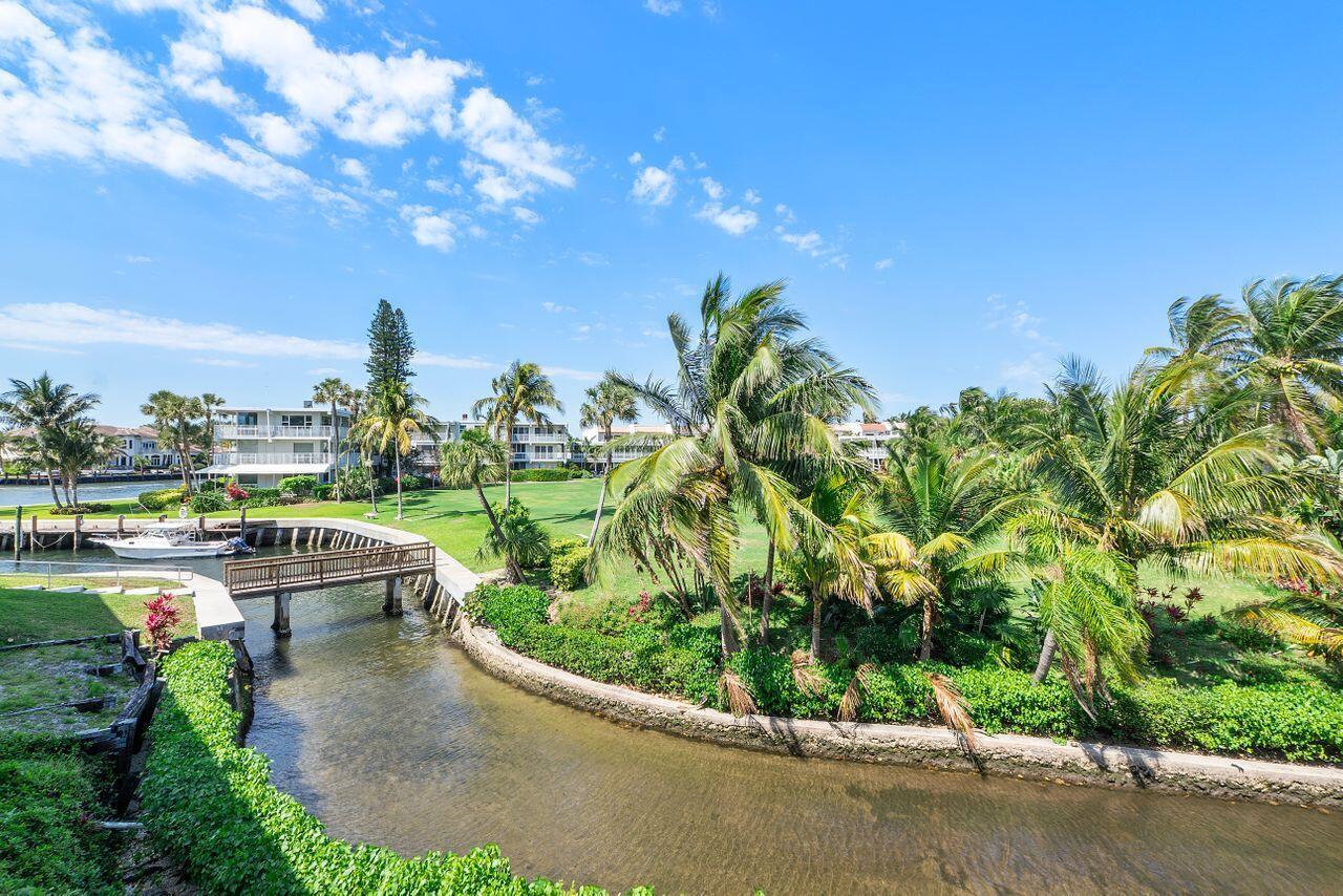 1221 Hillsboro Mile 25b