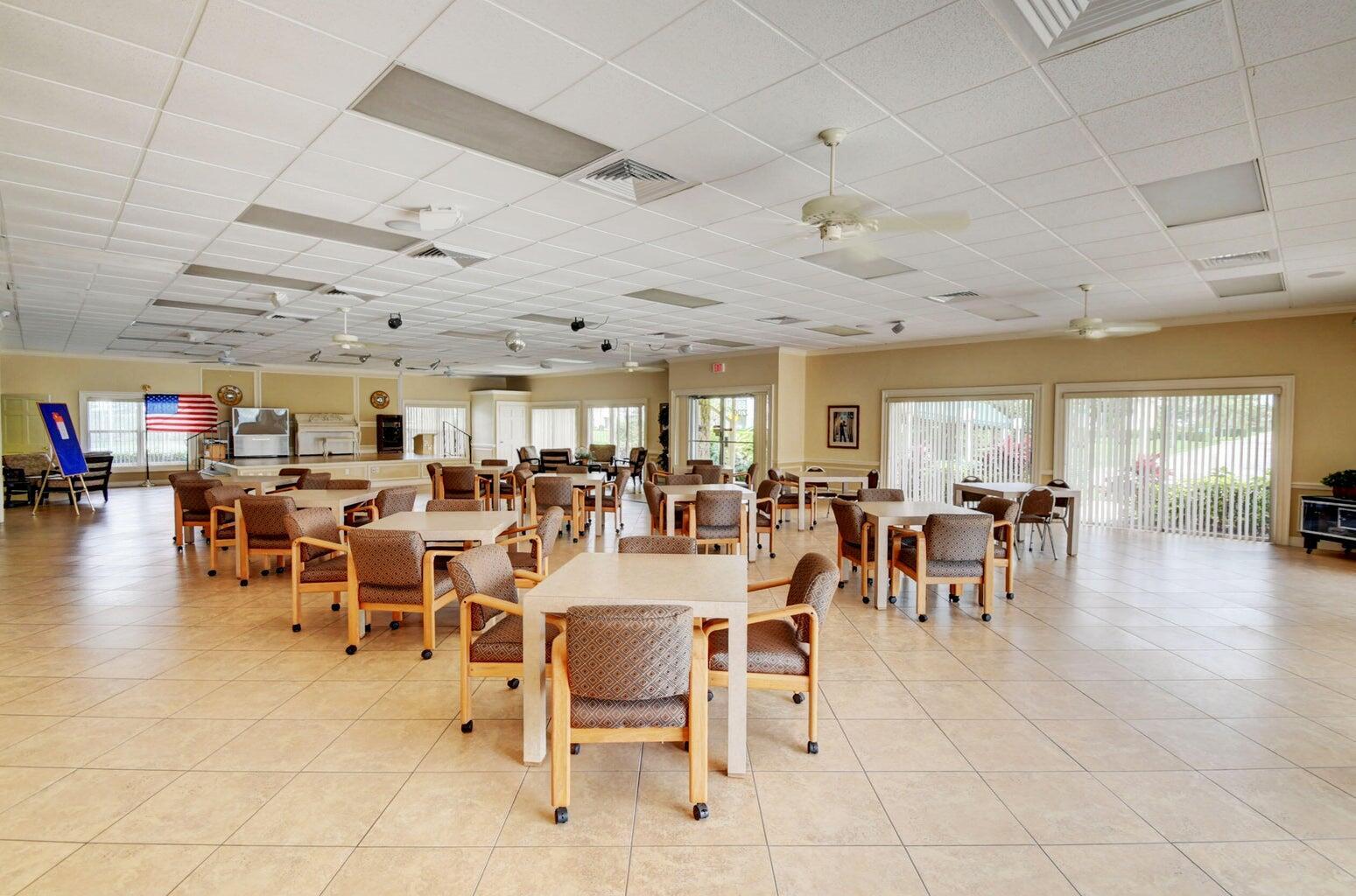 2721 SW 15th Street 202