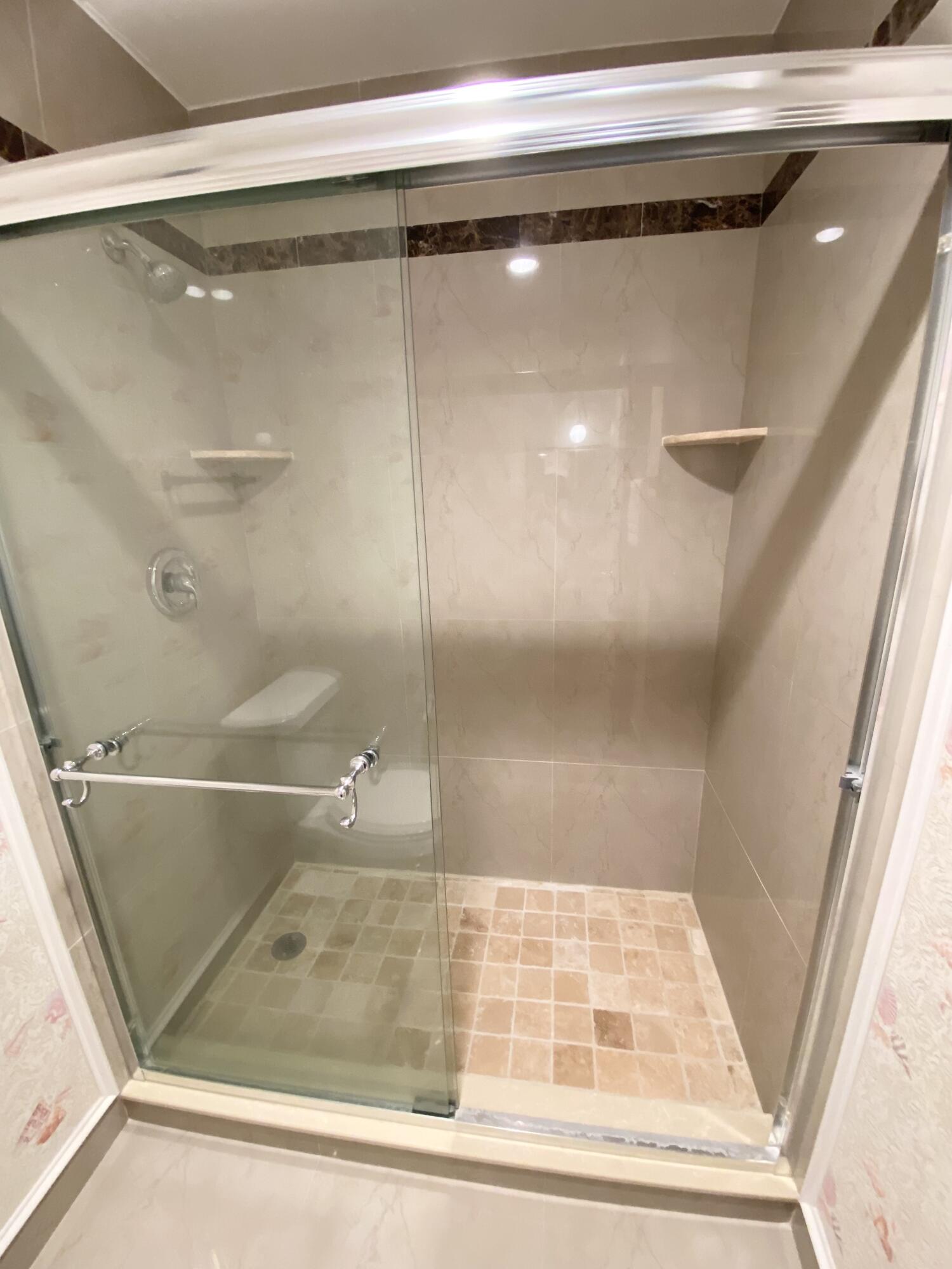 2721 SW 15th Street 202