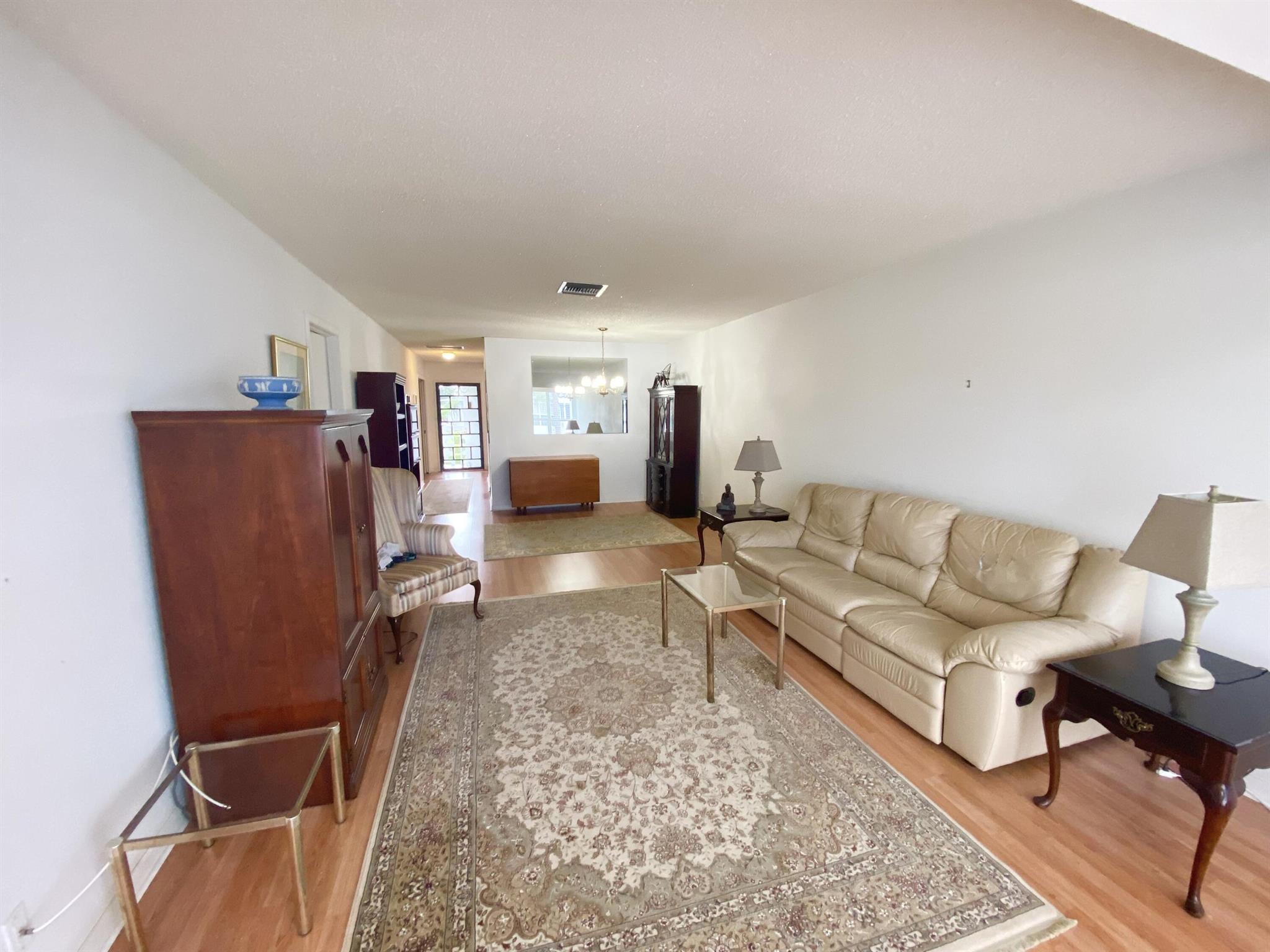 2721 SW 15th Street 202