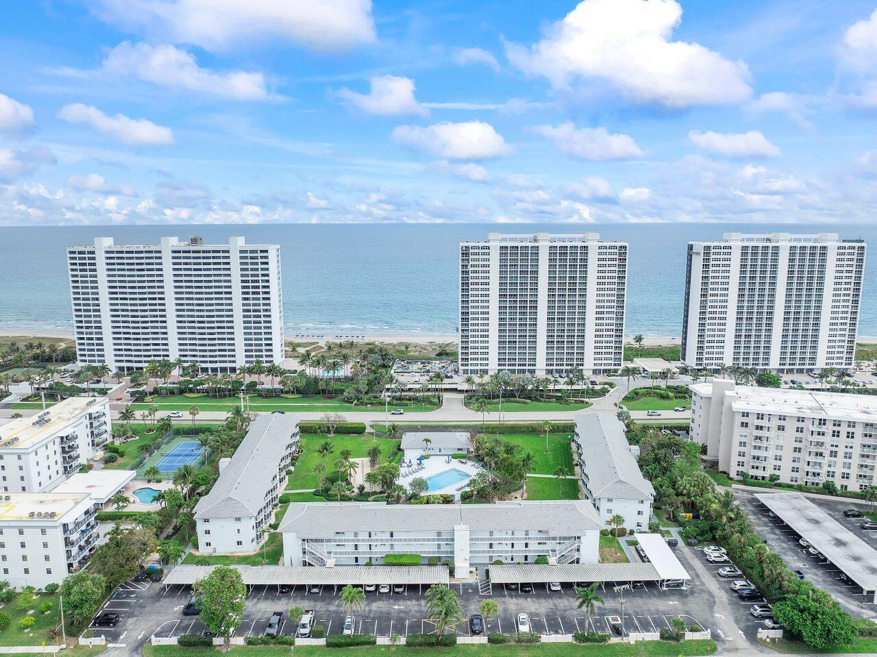 2700 Banyan Road 25c